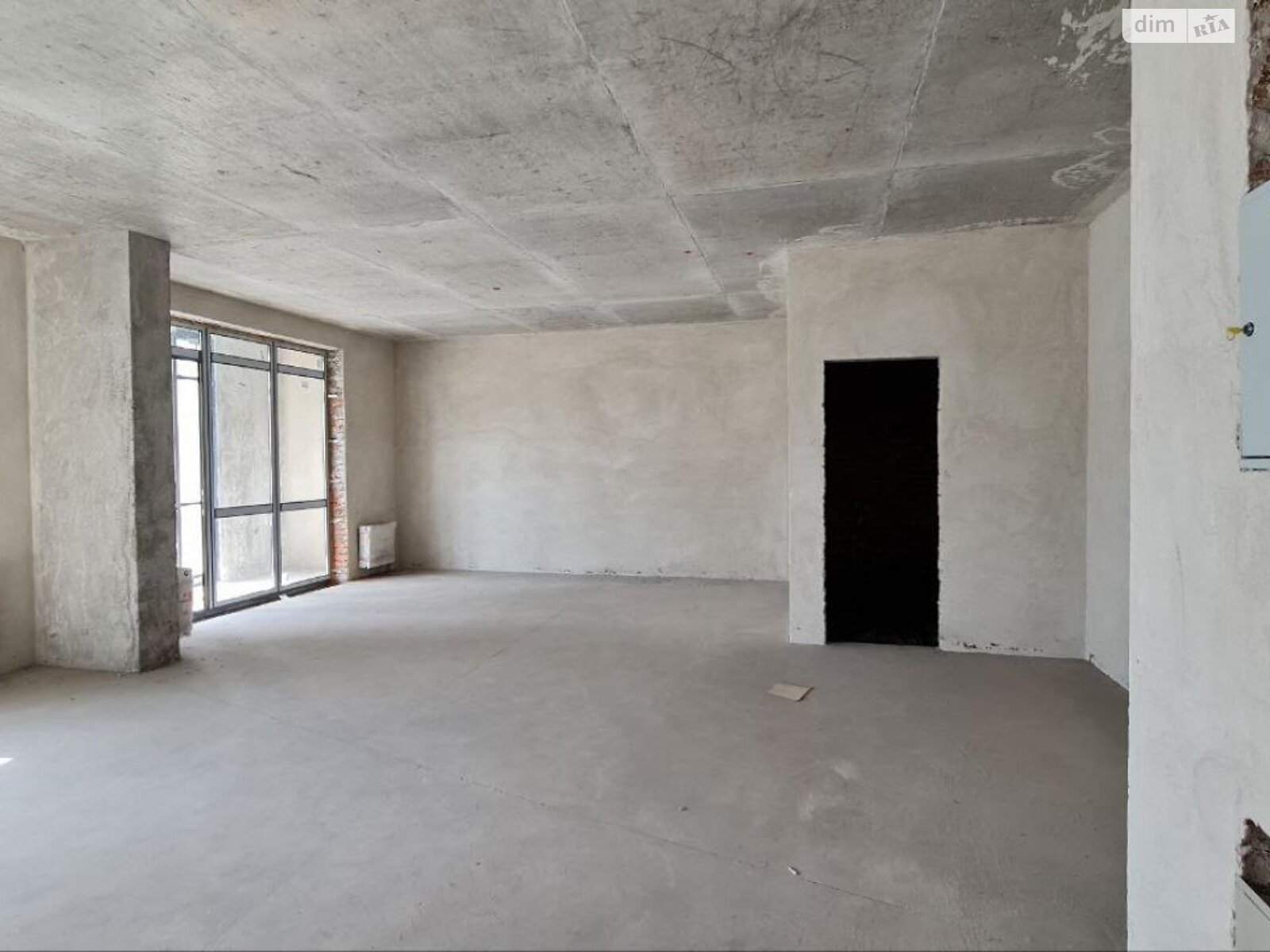 Продаж чотирикімнатної квартири в Києві, на вул. Андрія Верхогляда 17Б, район Чорна Гора фото 1