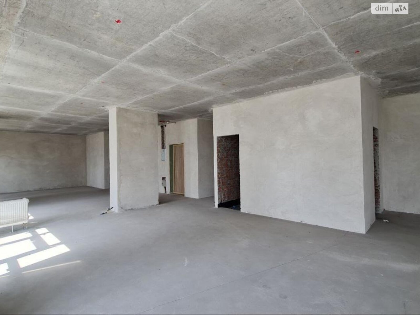 Продаж чотирикімнатної квартири в Києві, на вул. Андрія Верхогляда 17Б, район Чорна Гора фото 1