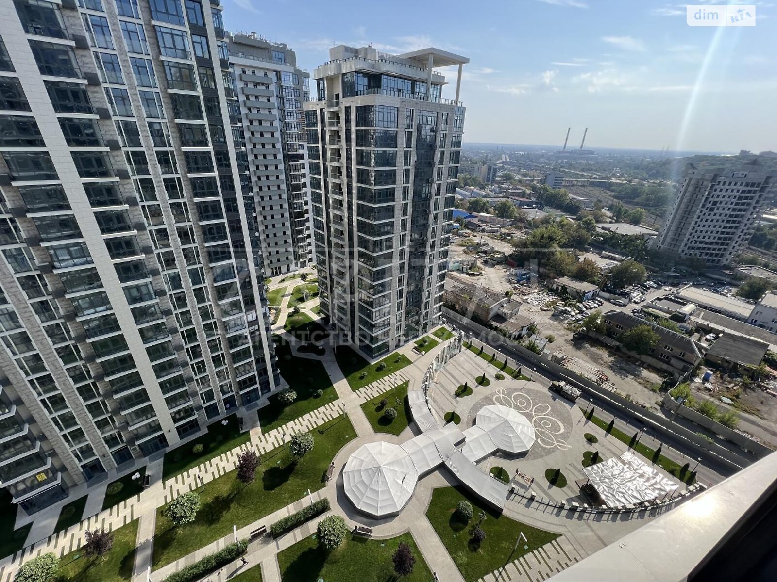 Продаж трикімнатної квартири в Києві, на вул. Андрія Верхогляда 19А, район Печерський фото 1 Продаж трикімнатної квартири в Києві, на вул. Андрія Верхогляда 19А, район Печерський фото 1