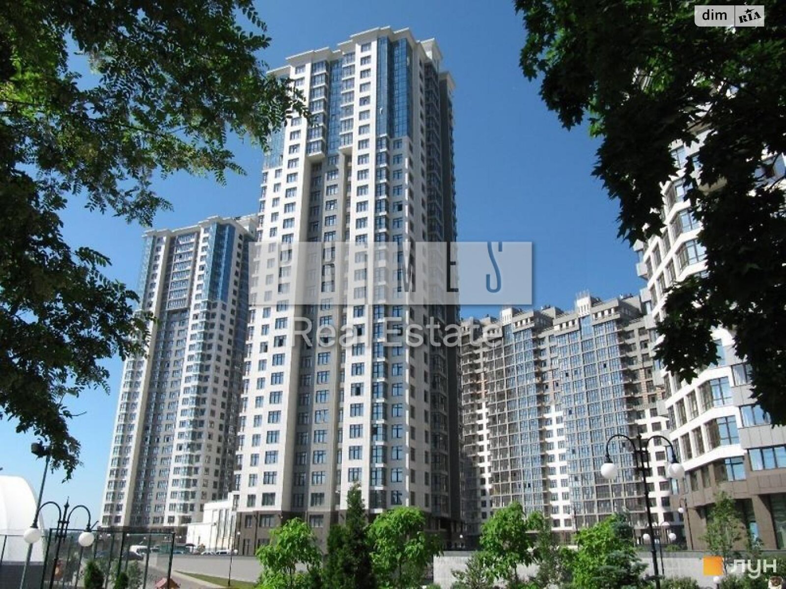 Продажа четырехкомнатной квартиры в Киеве, на ул. Андрея Верхогляда 19А, район Черная Гора фото 1 Продажа четырехкомнатной квартиры в Киеве, на ул. Андрея Верхогляда 19А, район Черная Гора фото 1