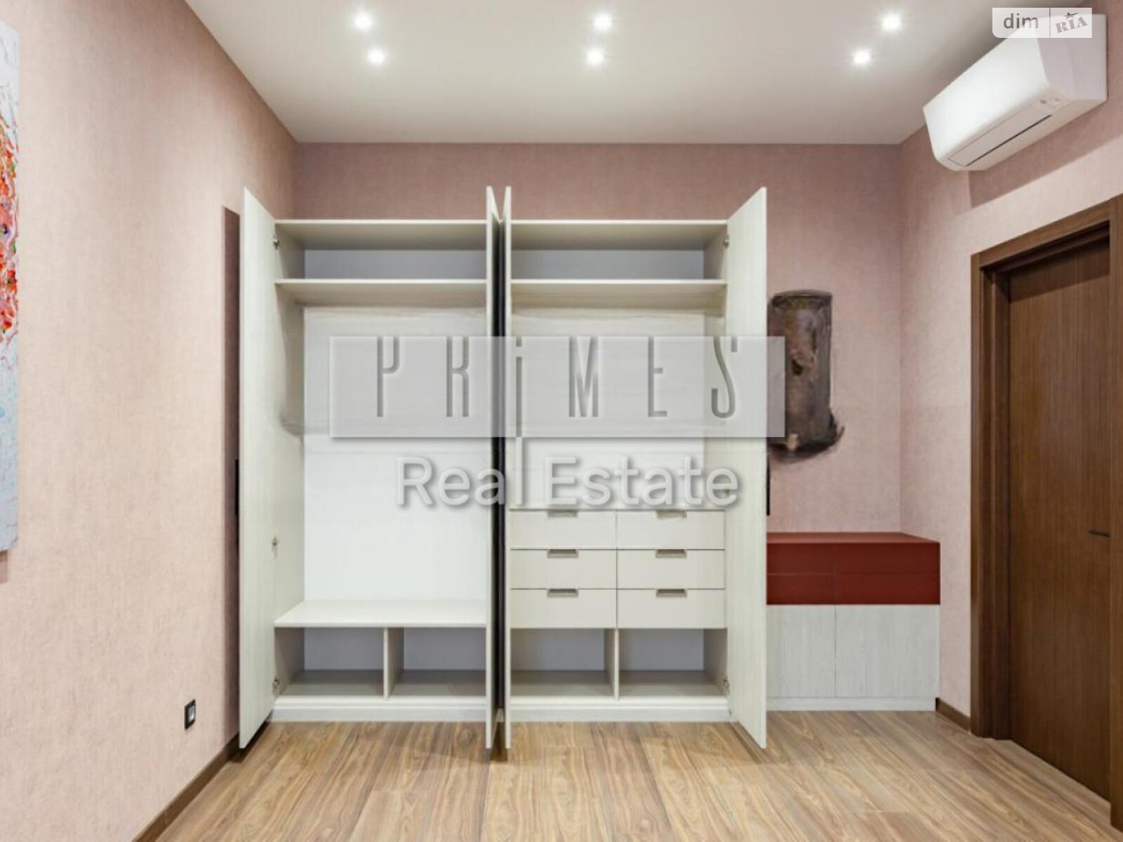 Продажа трехкомнатной квартиры в Киеве, на ул. Андрея Верхогляда 15А, район Черная Гора фото 1 Продажа трехкомнатной квартиры в Киеве, на ул. Андрея Верхогляда 15А, район Черная Гора фото 1