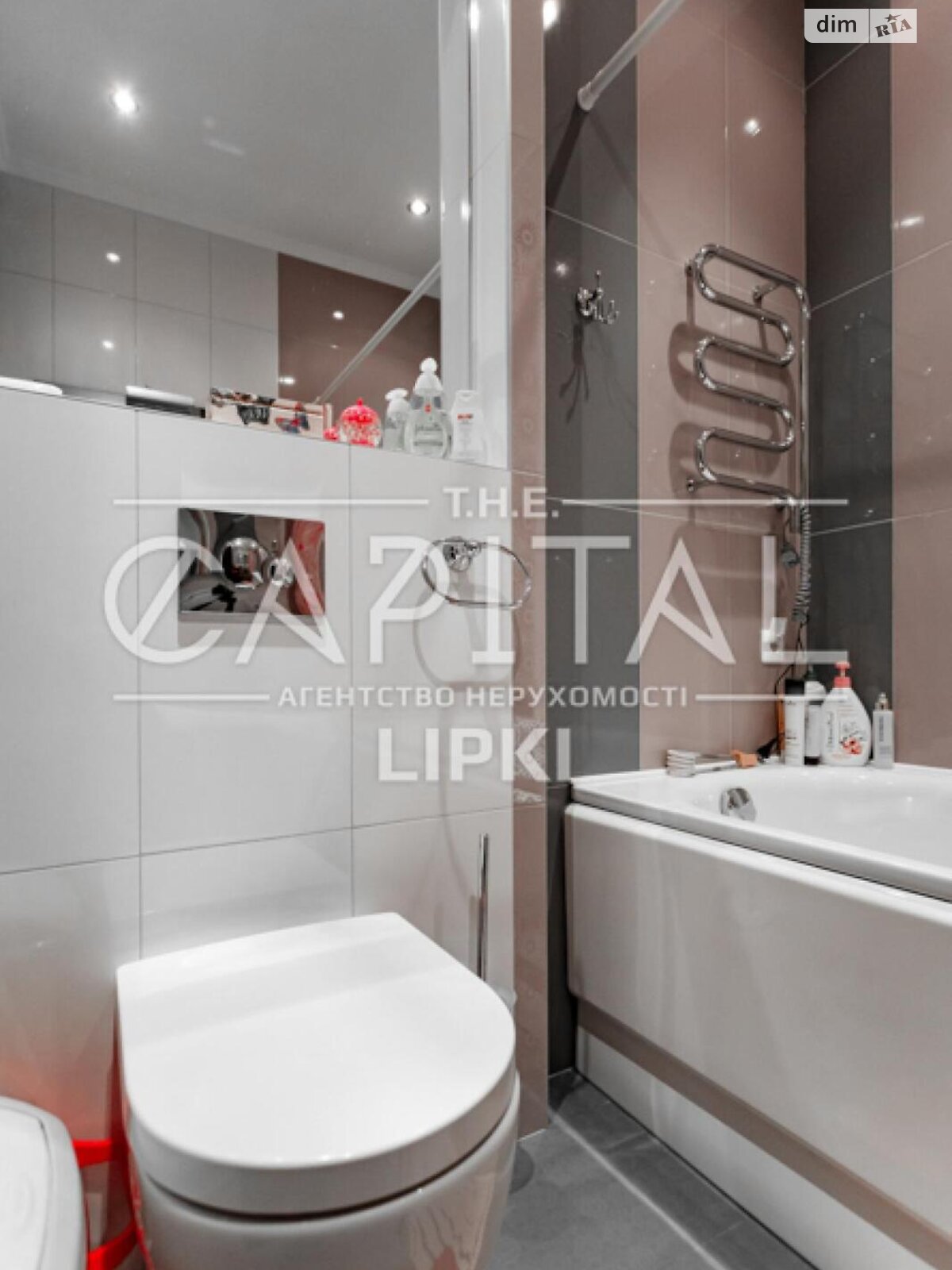 Продаж чотирикімнатної квартири в Києві, на вул. Андрія Верхогляда 20, район Чорна Гора фото 1 Продаж чотирикімнатної квартири в Києві, на вул. Андрія Верхогляда 20, район Чорна Гора фото 1