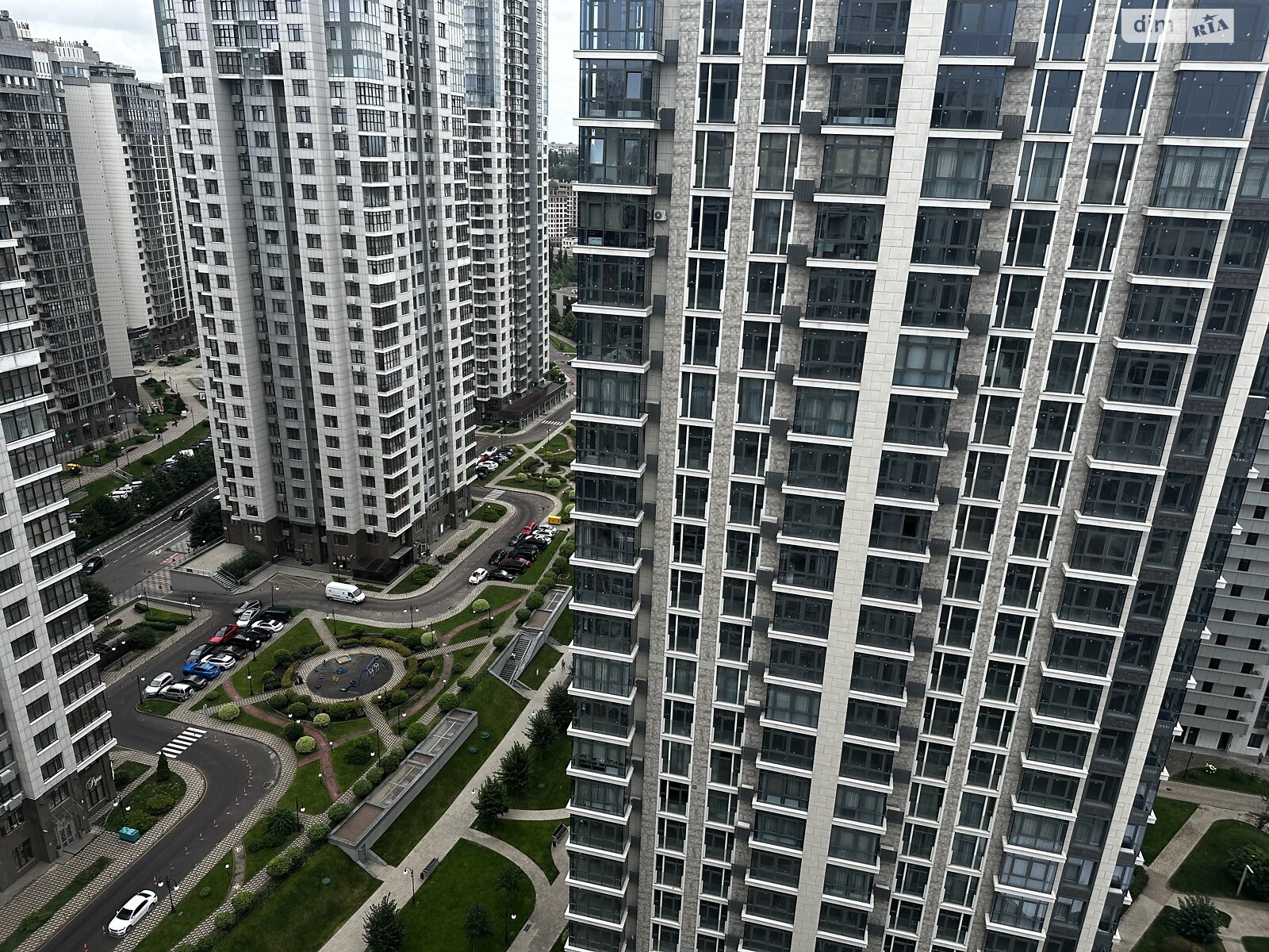 Продажа трехкомнатной квартиры в Киеве, на ул. Андрея Верхогляда 19А, район Печерский фото 1 Продажа трехкомнатной квартиры в Киеве, на ул. Андрея Верхогляда 19А, район Печерский фото 1