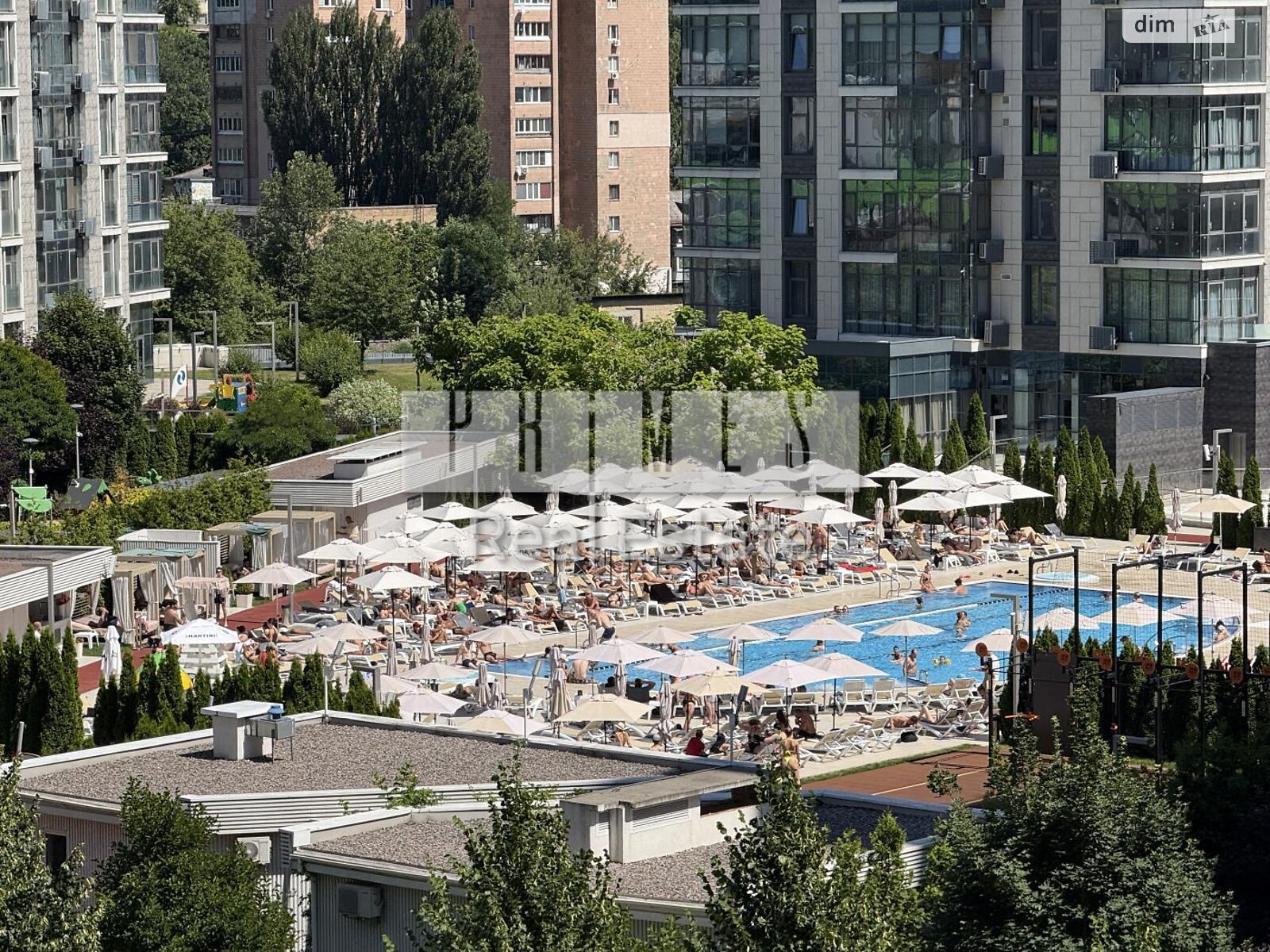 Продаж чотирикімнатної квартири в Києві, на вул. Андрія Верхогляда 15, район Чорна Гора фото 1