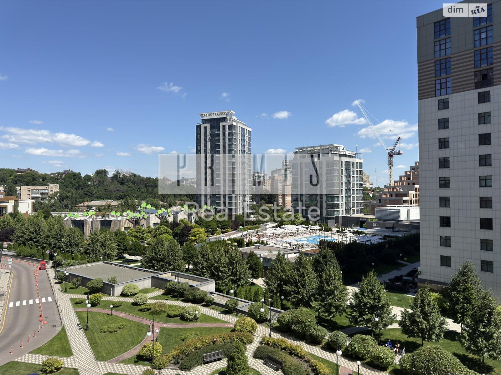 Продаж чотирикімнатної квартири в Києві, на вул. Андрія Верхогляда 15, район Чорна Гора фото 1