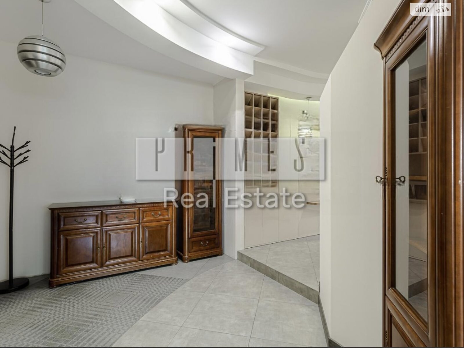 Продажа четырехкомнатной квартиры в Киеве, на ул. Андрея Верхогляда 14, район Черная Гора фото 1 Продажа четырехкомнатной квартиры в Киеве, на ул. Андрея Верхогляда 14, район Черная Гора фото 1