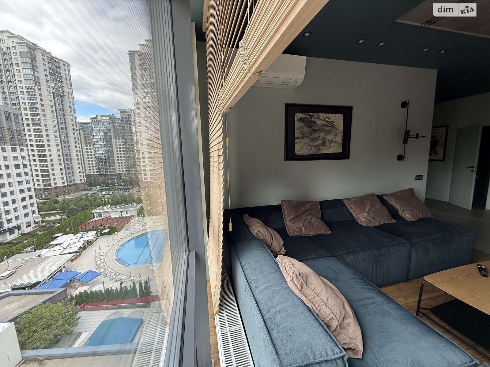 Продаж двокімнатної квартири в Києві, на вул. Андрія Верхогляда 11В, район Чорна Гора фото 1