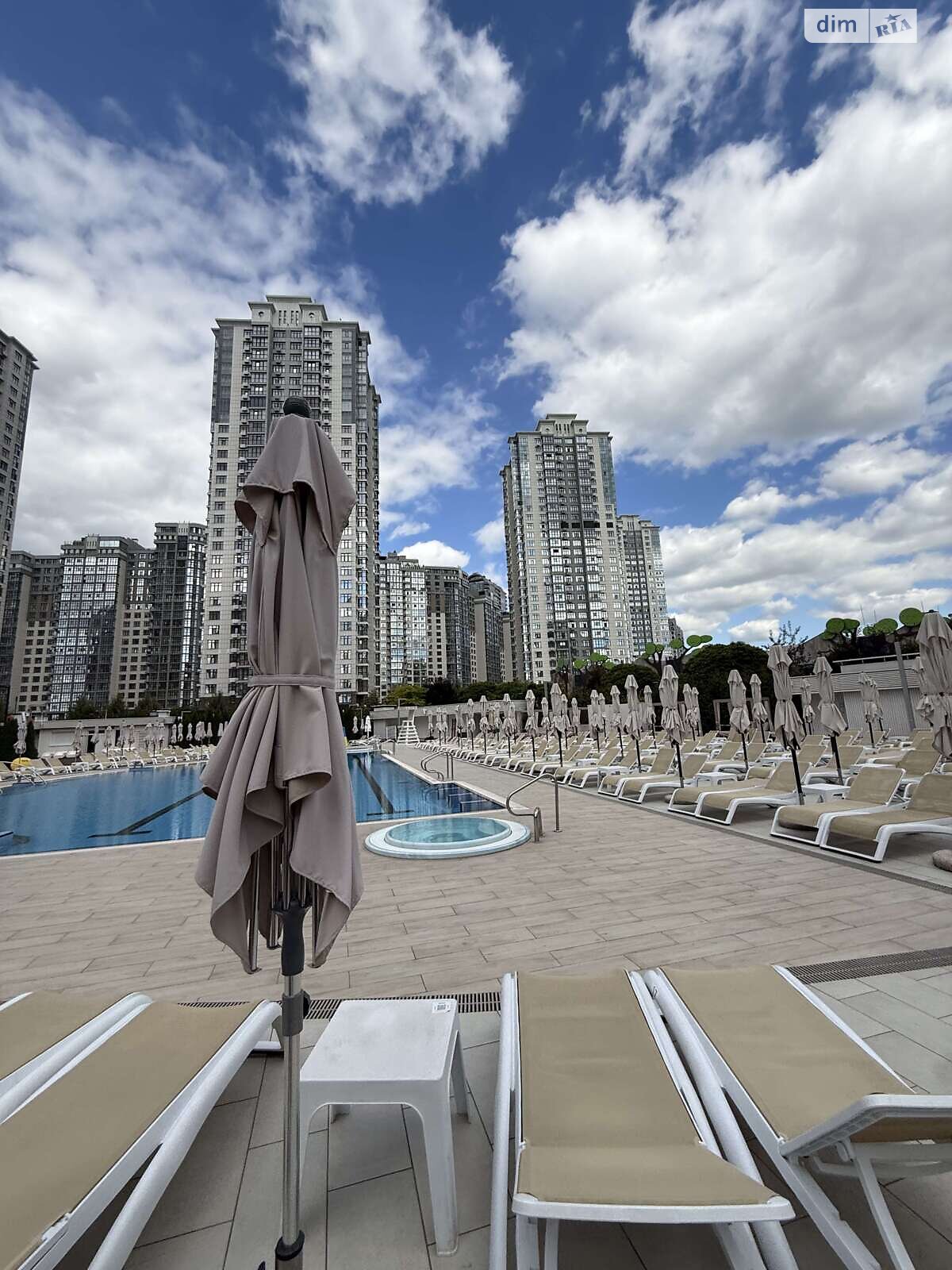 Продаж двокімнатної квартири в Києві, на вул. Андрія Верхогляда 11В, район Чорна Гора фото 1