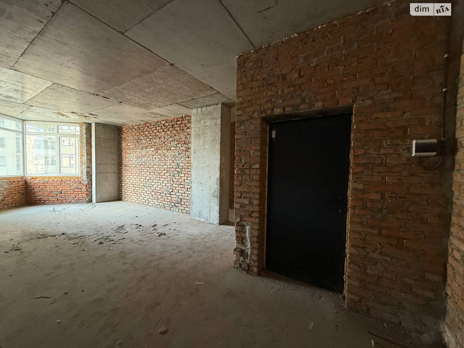 Продаж однокімнатної квартири в Києві, на вул. Андрія Верхогляда 14А, район Чорна Гора фото 1