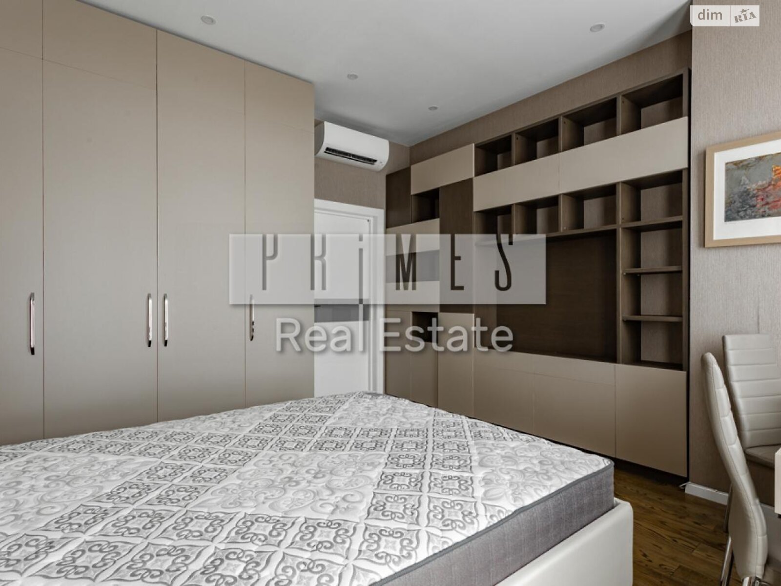 Продаж чотирикімнатної квартири в Києві, на вул. Андрія Верхогляда 12, район Чорна Гора фото 1 Продаж чотирикімнатної квартири в Києві, на вул. Андрія Верхогляда 12, район Чорна Гора фото 1