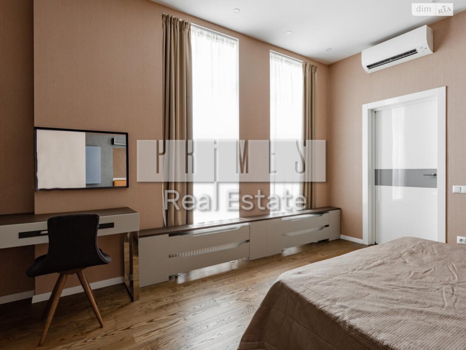 Продаж чотирикімнатної квартири в Києві, на вул. Андрія Верхогляда 12, район Чорна Гора фото 1 Продаж чотирикімнатної квартири в Києві, на вул. Андрія Верхогляда 12, район Чорна Гора фото 1