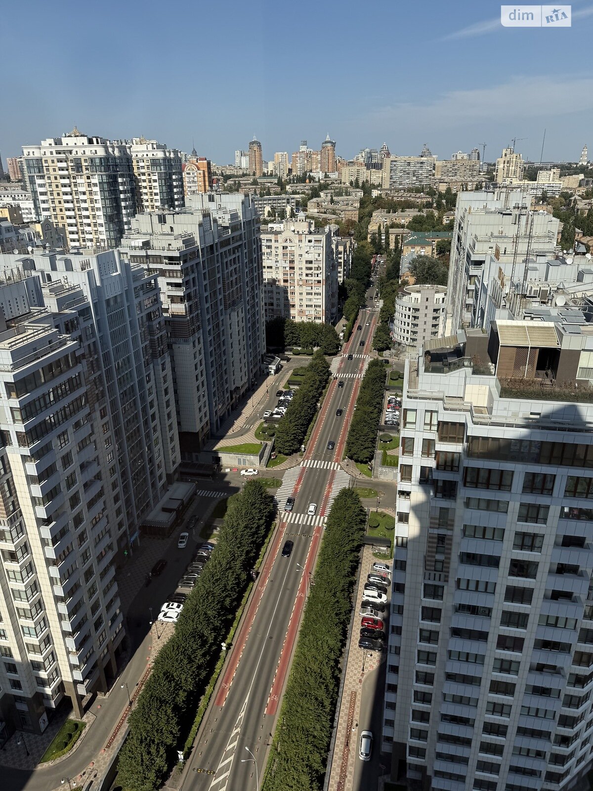 Продаж трикімнатної квартири в Києві, на вул. Андрія Верхогляда 7, район Чорна Гора фото 1