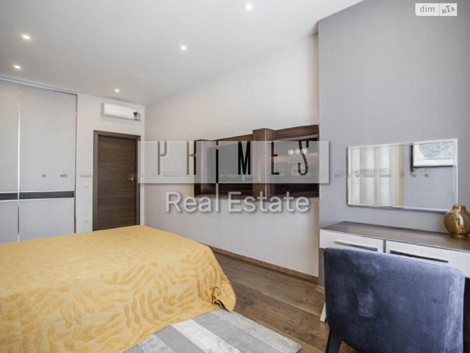 Продажа трехкомнатной квартиры в Киеве, на ул. Андрея Верхогляда 16, район Черная Гора фото 1 Продажа трехкомнатной квартиры в Киеве, на ул. Андрея Верхогляда 16, район Черная Гора фото 1