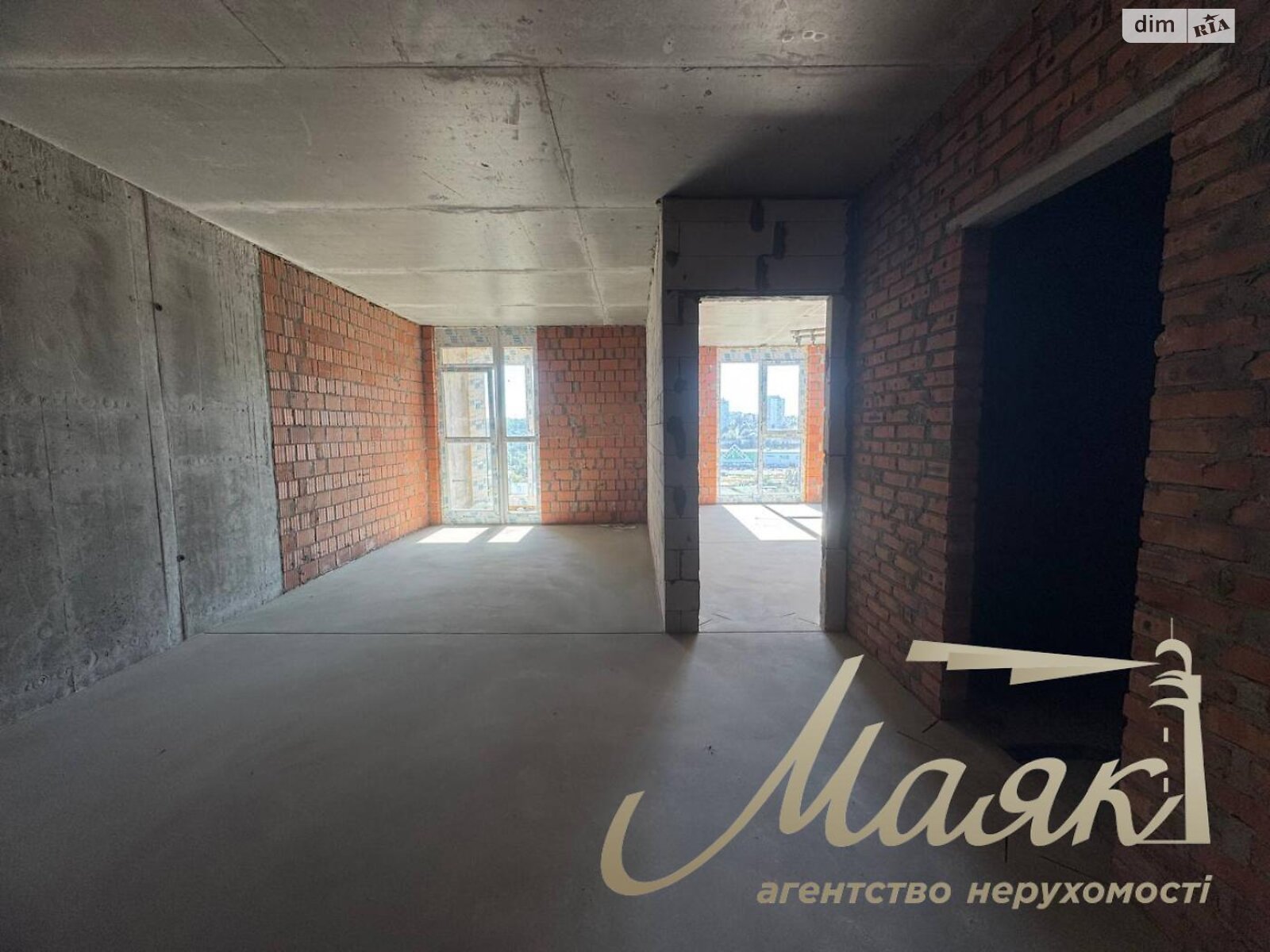 Продажа однокомнатной квартиры в Киеве, на шоссе Железнодорожное 45А, район Печерский фото 1 Продажа однокомнатной квартиры в Киеве, на шоссе Железнодорожное 45А, район Печерский фото 1