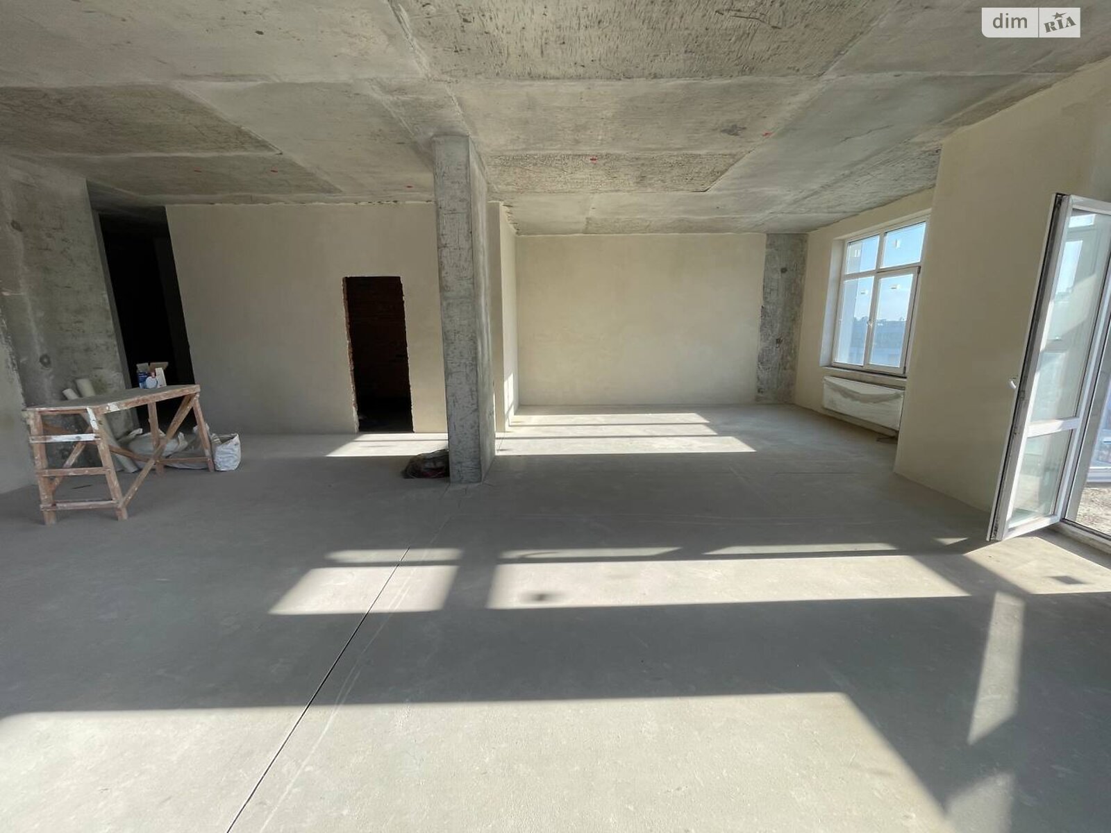 Продажа трехкомнатной квартиры в Киеве, на ул. Андрея Верхогляда 11, район Черная Гора фото 1 Продажа трехкомнатной квартиры в Киеве, на ул. Андрея Верхогляда 11, район Черная Гора фото 1