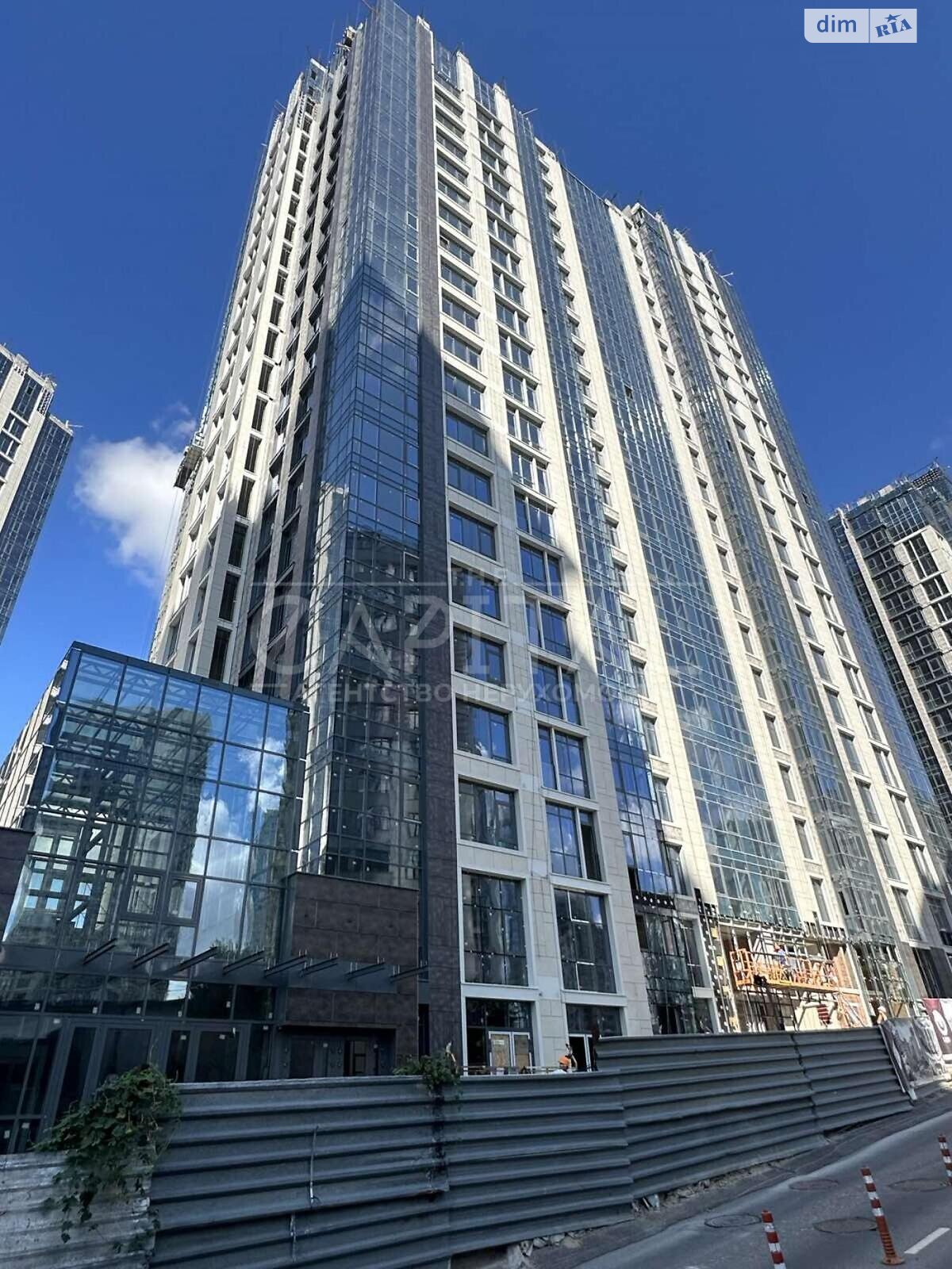 Продажа четырехкомнатной квартиры в Киеве, на ул. Андрея Верхогляда 2, район Черная Гора фото 1 Продажа четырехкомнатной квартиры в Киеве, на ул. Андрея Верхогляда 2, район Черная Гора фото 1