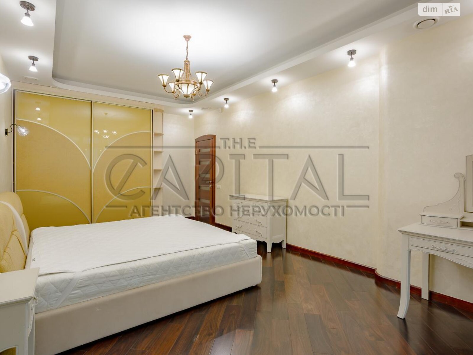 Продаж трикімнатної квартири в Києві, на вул. Андрія Верхогляда 3, район Чорна Гора фото 1