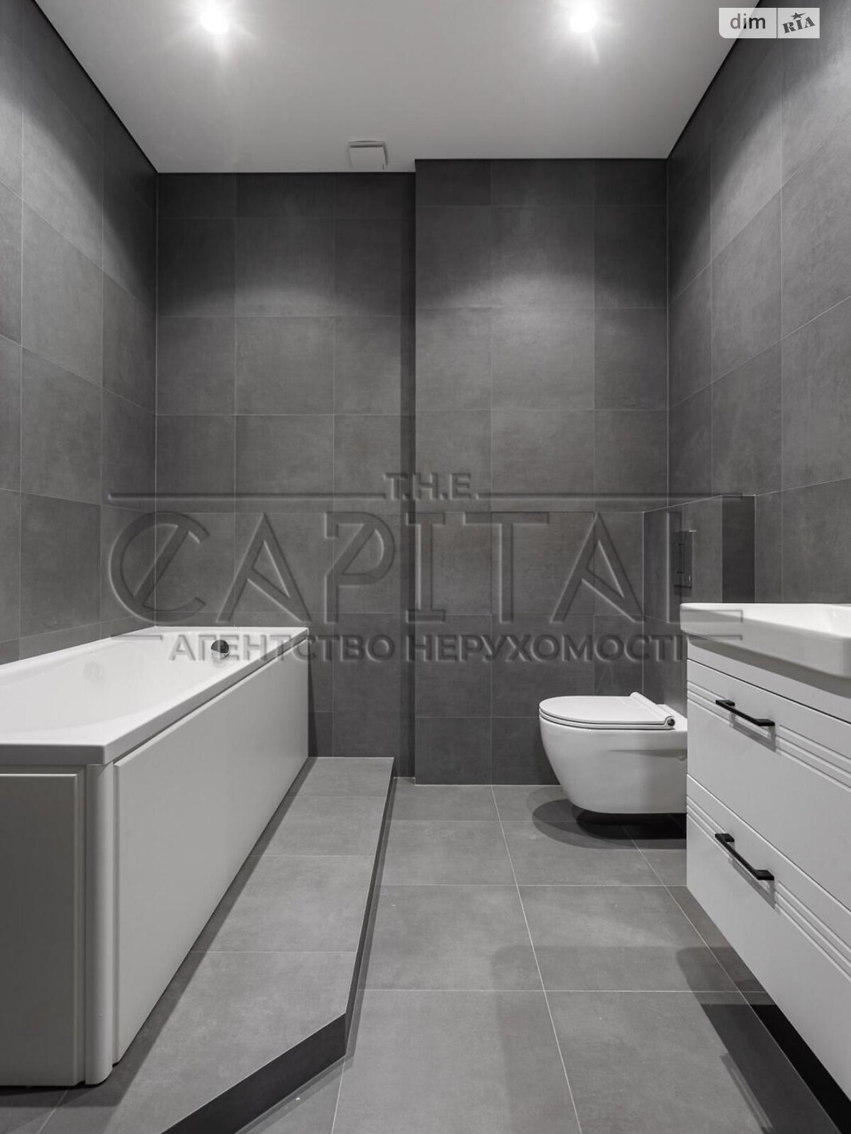 Продажа трехкомнатной квартиры в Киеве, на ул. Андрея Верхогляда 12, район Черная Гора фото 1 Продажа трехкомнатной квартиры в Киеве, на ул. Андрея Верхогляда 12, район Черная Гора фото 1