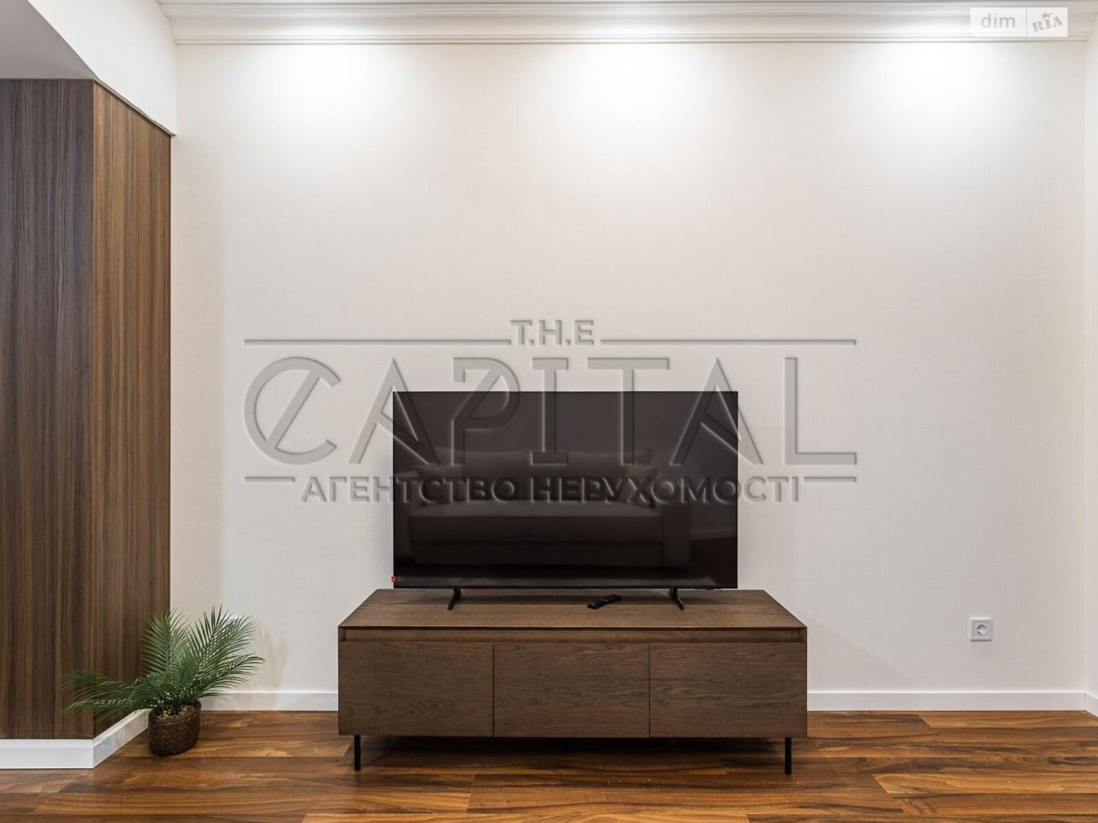 Продажа трехкомнатной квартиры в Киеве, на ул. Андрея Верхогляда 12, район Черная Гора фото 1 Продажа трехкомнатной квартиры в Киеве, на ул. Андрея Верхогляда 12, район Черная Гора фото 1