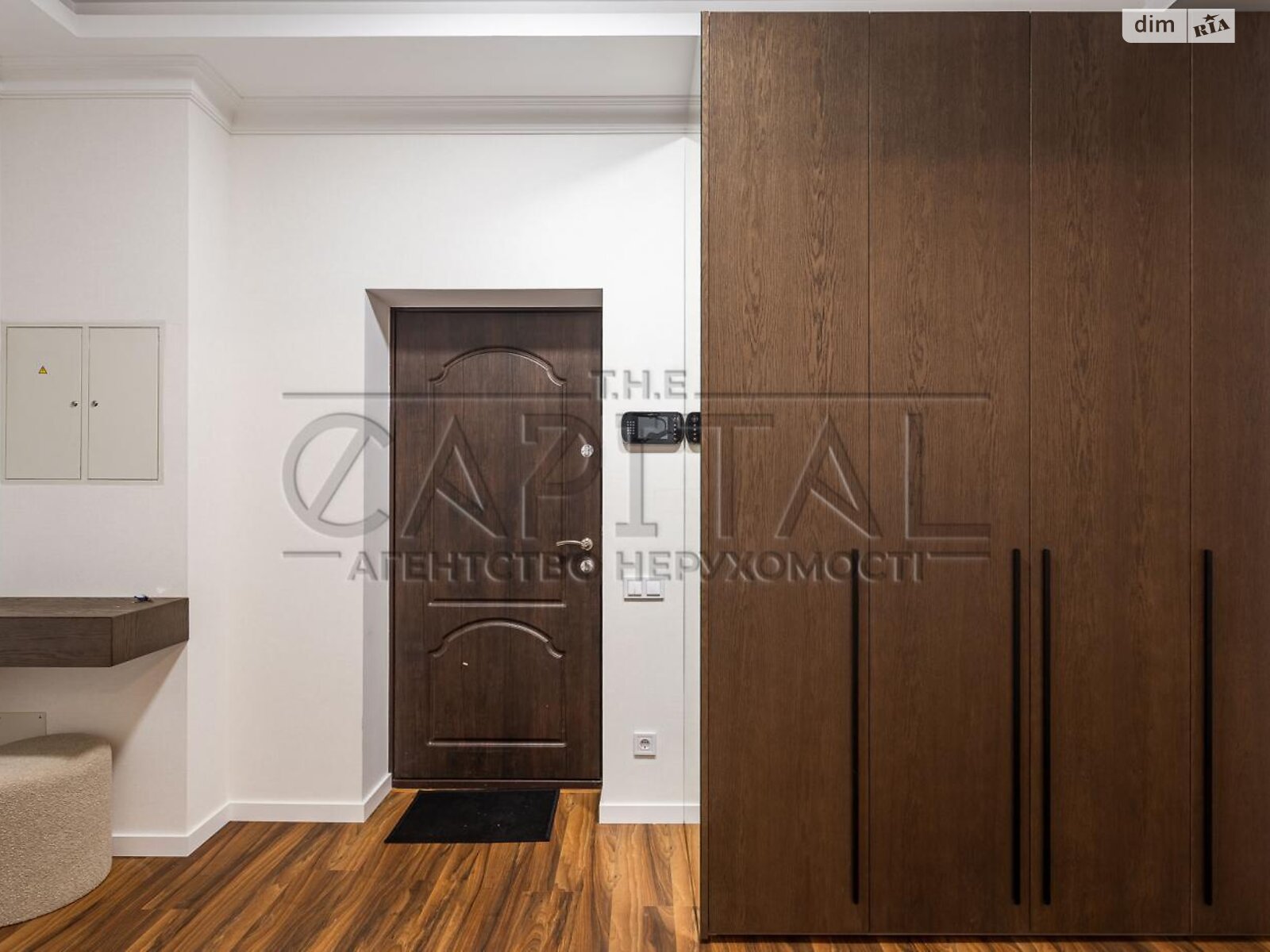 Продажа трехкомнатной квартиры в Киеве, на ул. Андрея Верхогляда 12, район Черная Гора фото 1 Продажа трехкомнатной квартиры в Киеве, на ул. Андрея Верхогляда 12, район Черная Гора фото 1