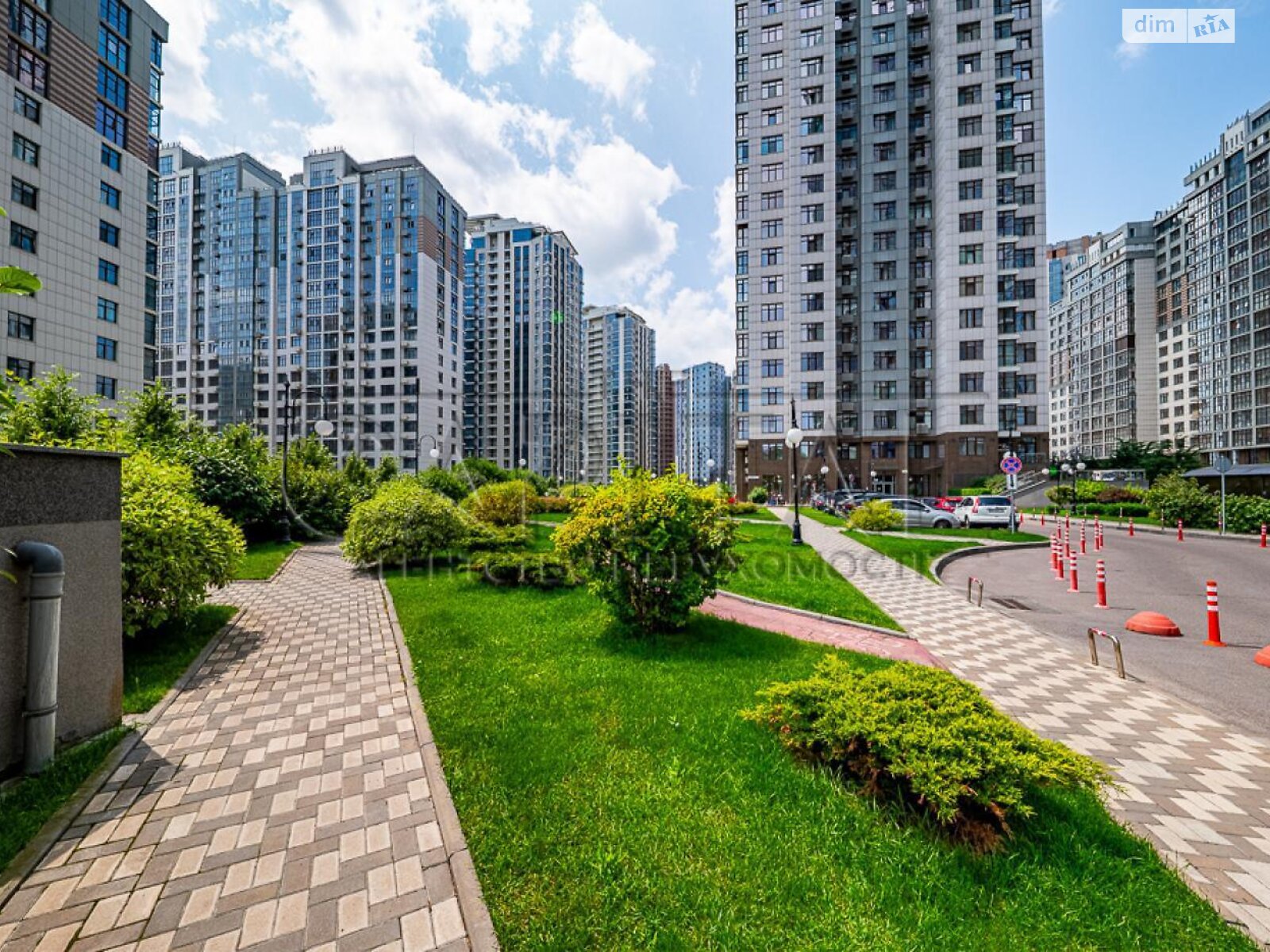 Продажа двухкомнатной квартиры в Киеве, на ул. Андрея Верхогляда 5, район Черная Гора фото 1