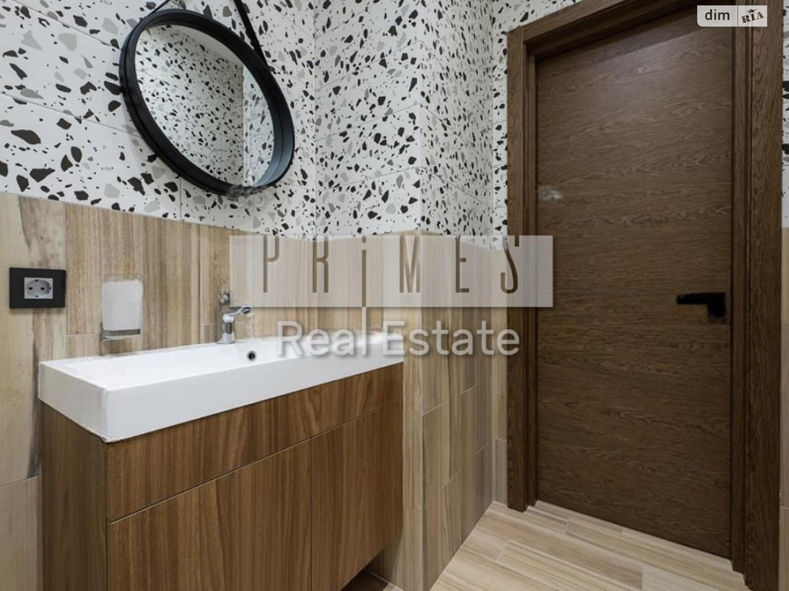 Продажа пятикомнатной квартиры в Киеве, на ул. Андрея Верхогляда 15А, район Черная Гора фото 1 Продажа пятикомнатной квартиры в Киеве, на ул. Андрея Верхогляда 15А, район Черная Гора фото 1