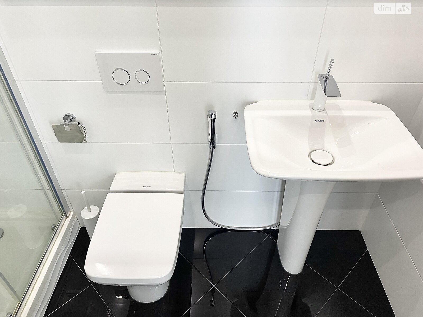 Продаж трикімнатної квартири в Києві, на вул. Андрія Верхогляда 9, район Чорна Гора фото 1