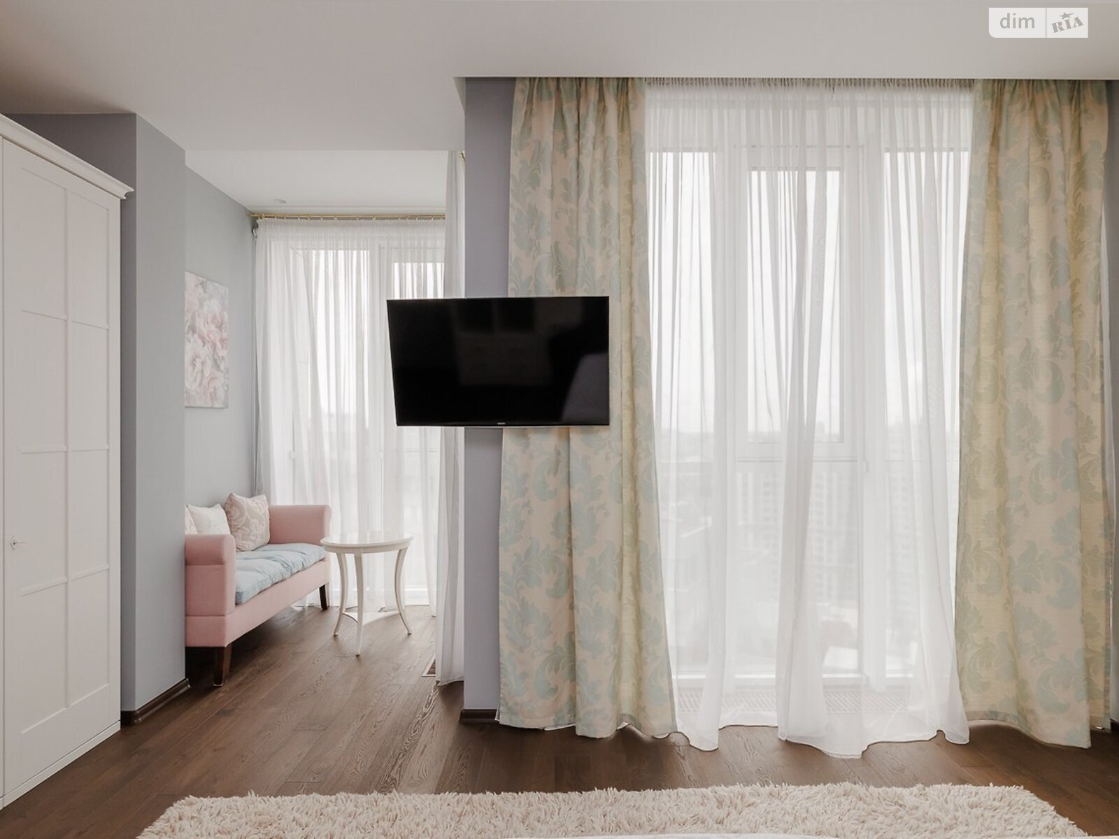 Продаж трикімнатної квартири в Києві, на вул. Андрія Верхогляда 7, район Чорна Гора фото 1