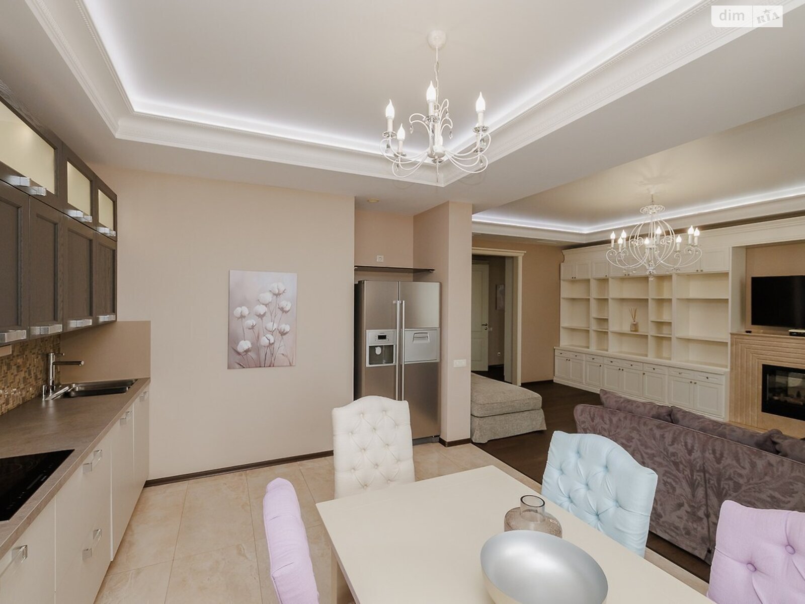 Продаж трикімнатної квартири в Києві, на вул. Андрія Верхогляда 7, район Чорна Гора фото 1