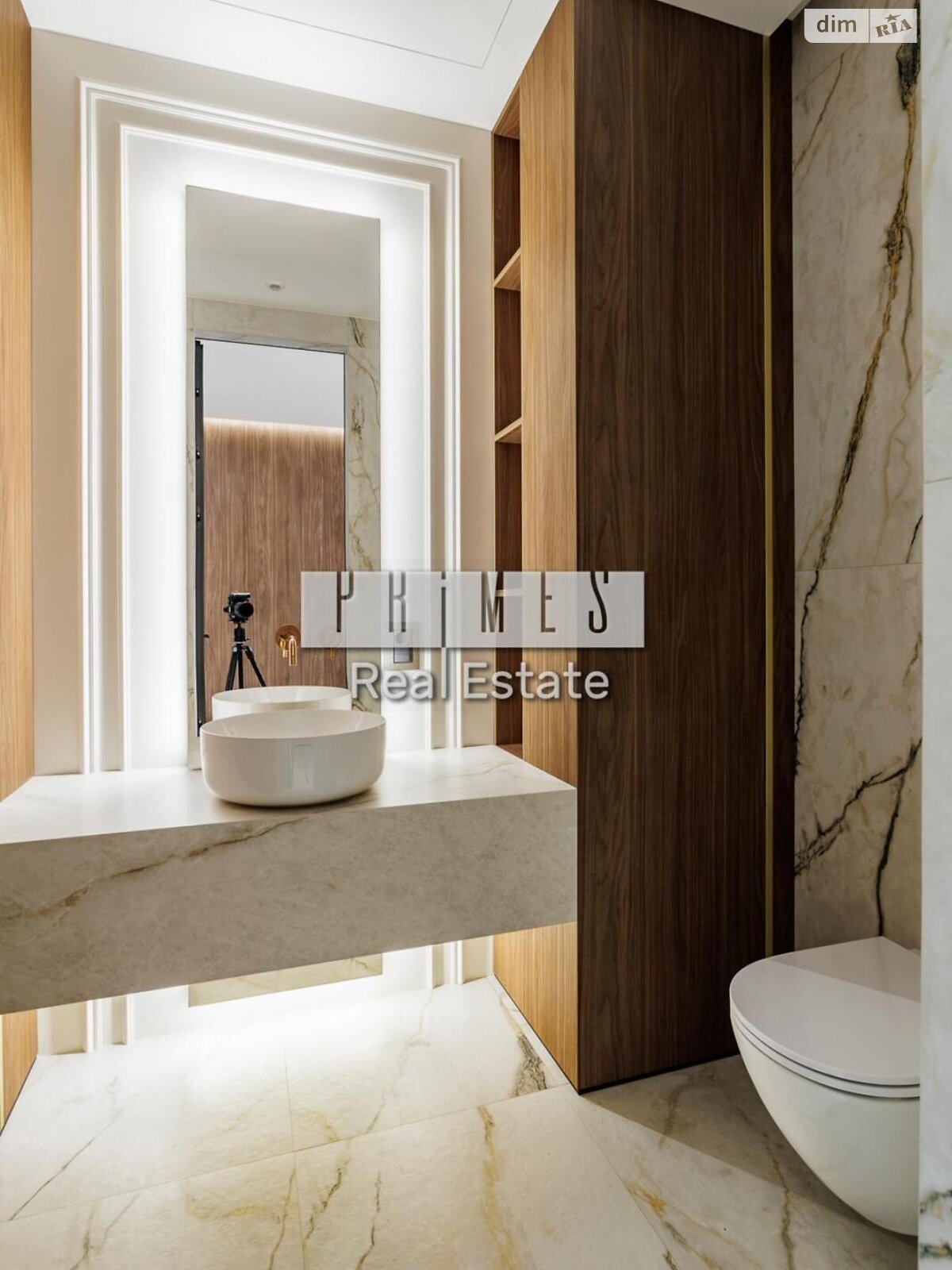 Продажа четырехкомнатной квартиры в Киеве, на ул. Андрея Верхогляда 17Б, район Печерский фото 1 Продажа четырехкомнатной квартиры в Киеве, на ул. Андрея Верхогляда 17Б, район Печерский фото 1