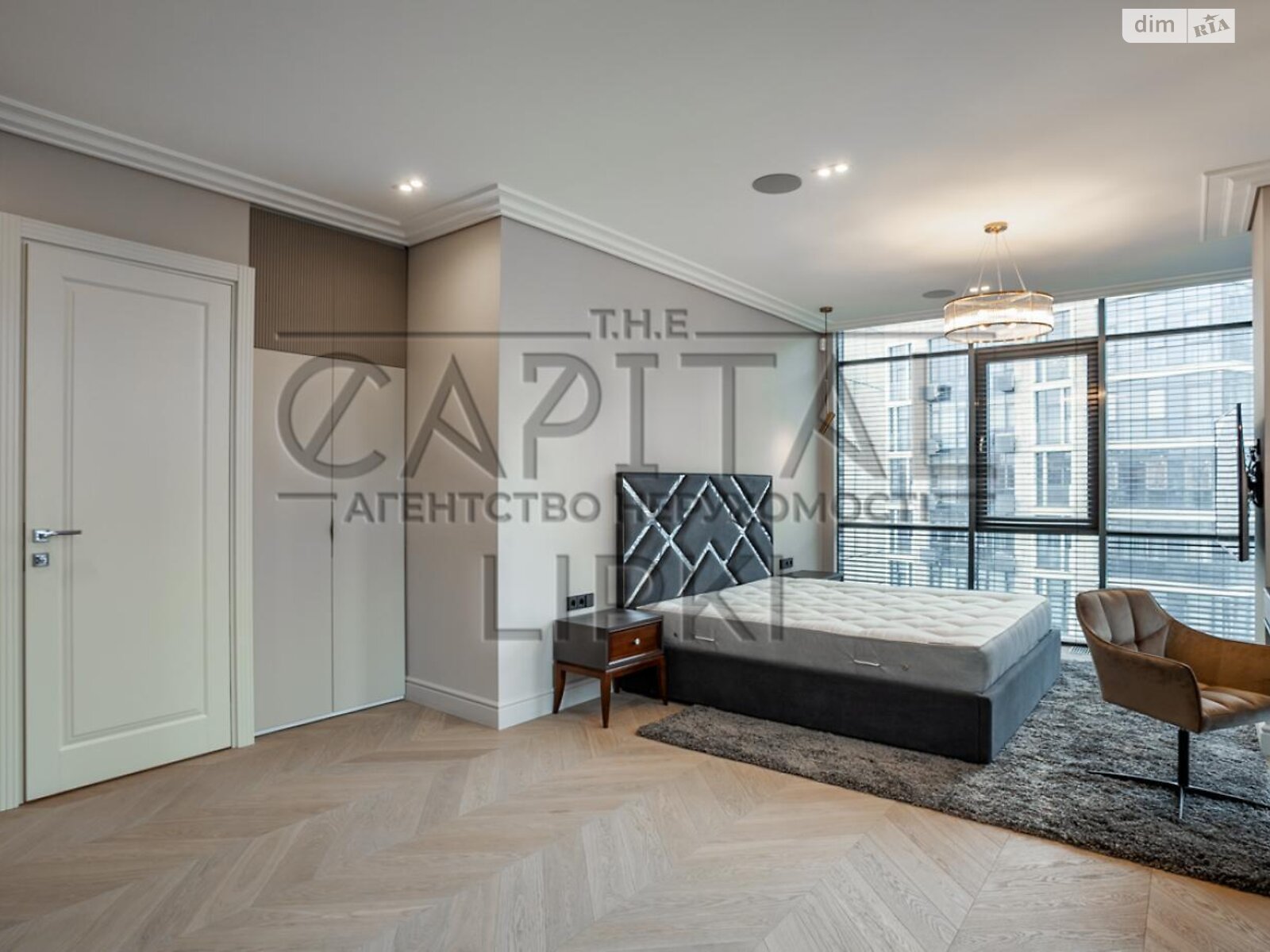 Продажа четырехкомнатной квартиры в Киеве, на ул. Андрея Верхогляда 11Б, район Черная Гора фото 1