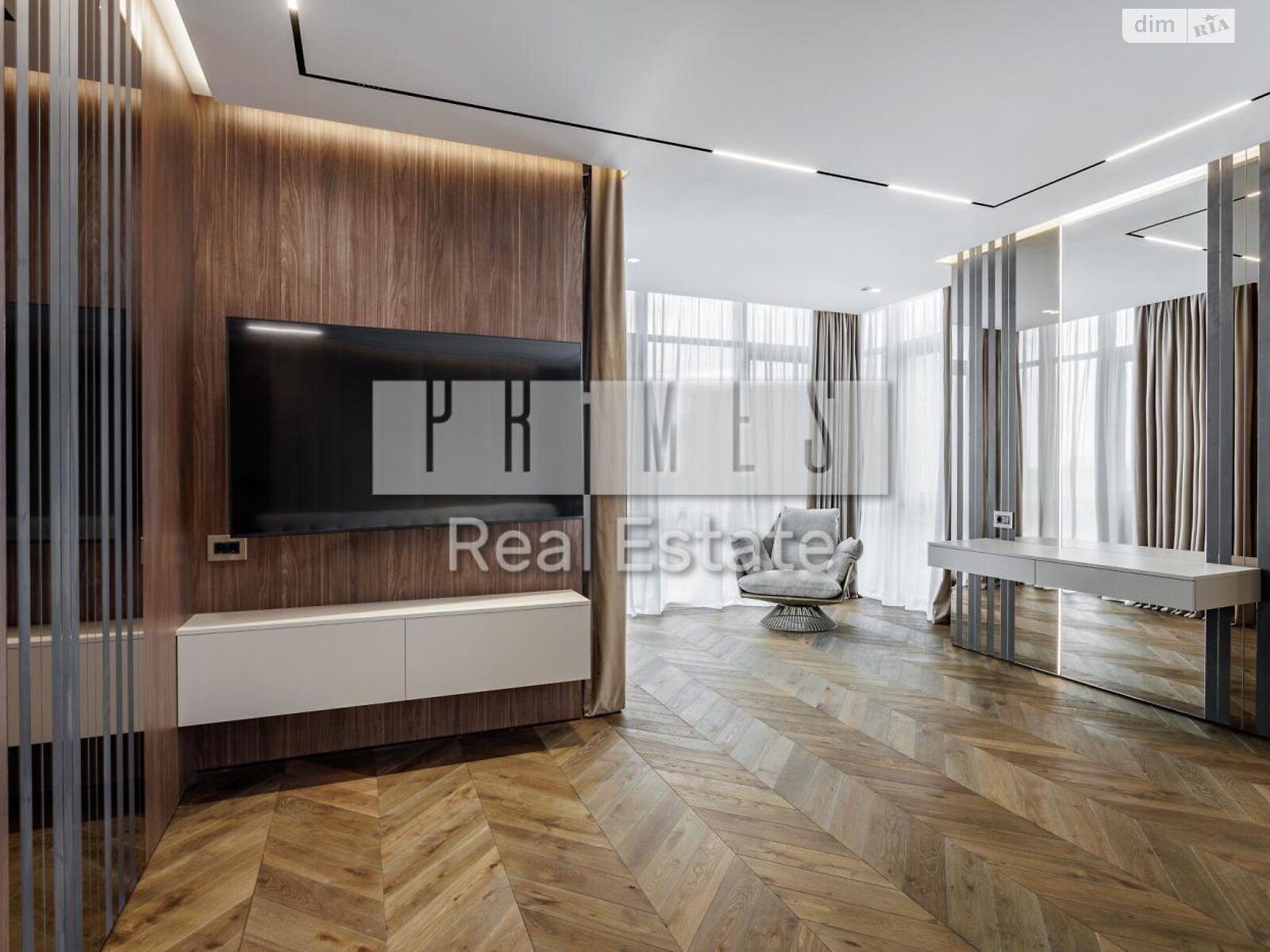 Продажа четырехкомнатной квартиры в Киеве, на ул. Андрея Верхогляда 17В, район Черная Гора фото 1 Продажа четырехкомнатной квартиры в Киеве, на ул. Андрея Верхогляда 17В, район Черная Гора фото 1