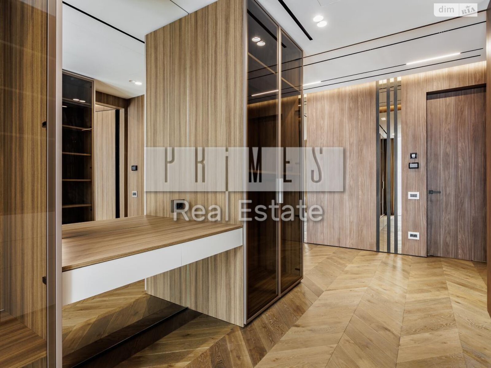 Продажа четырехкомнатной квартиры в Киеве, на ул. Андрея Верхогляда 17В, район Черная Гора фото 1 Продажа четырехкомнатной квартиры в Киеве, на ул. Андрея Верхогляда 17В, район Черная Гора фото 1