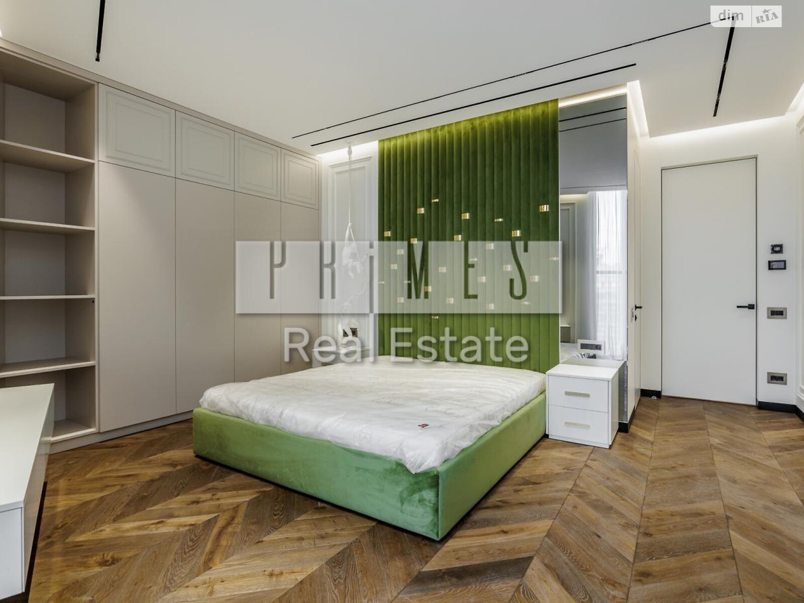 Продажа четырехкомнатной квартиры в Киеве, на ул. Андрея Верхогляда 17В, район Черная Гора фото 1 Продажа четырехкомнатной квартиры в Киеве, на ул. Андрея Верхогляда 17В, район Черная Гора фото 1