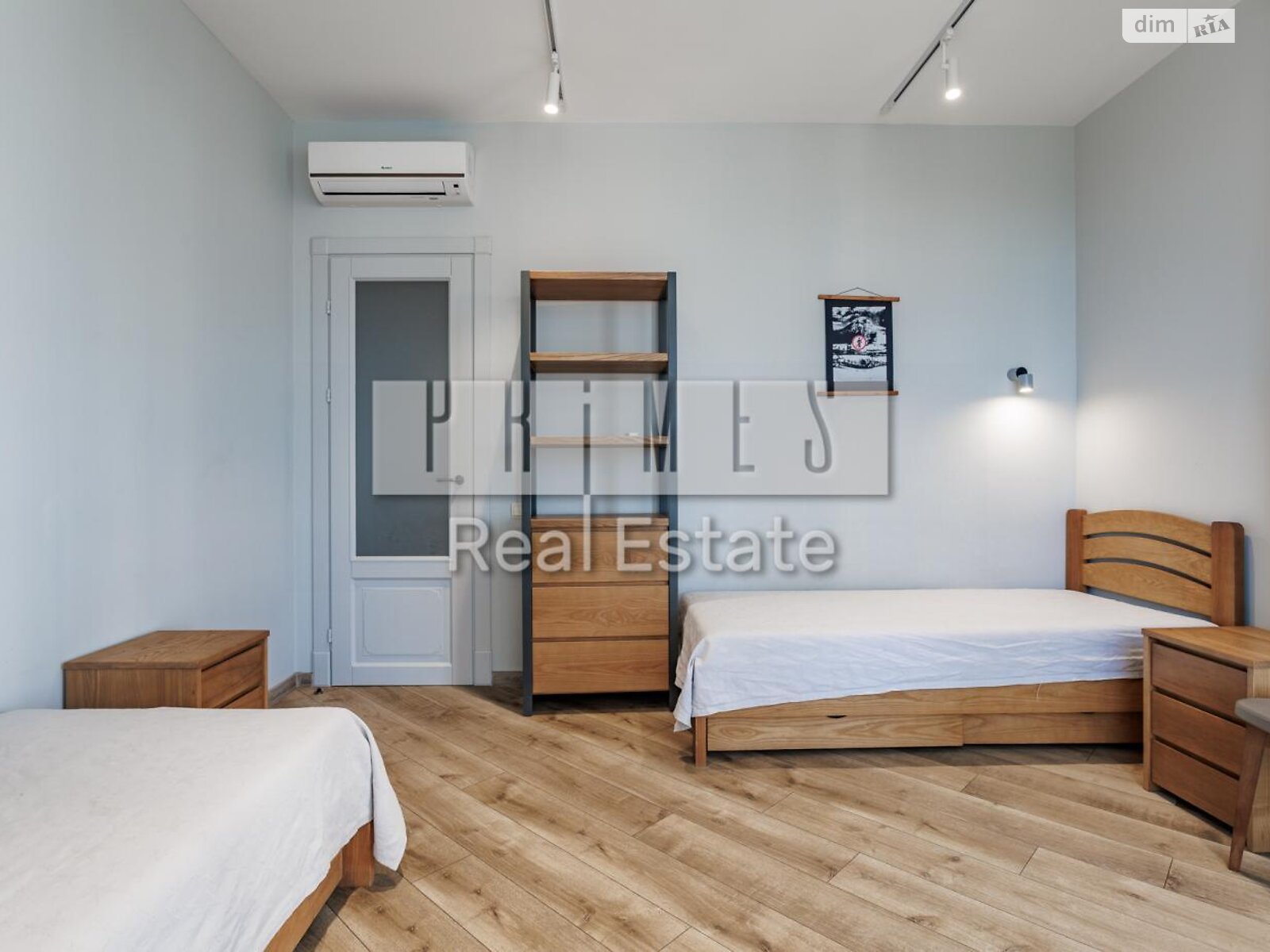 Продажа четырехкомнатной квартиры в Киеве, на ул. Андрея Верхогляда 11В, район Черная Гора фото 1 Продажа четырехкомнатной квартиры в Киеве, на ул. Андрея Верхогляда 11В, район Черная Гора фото 1