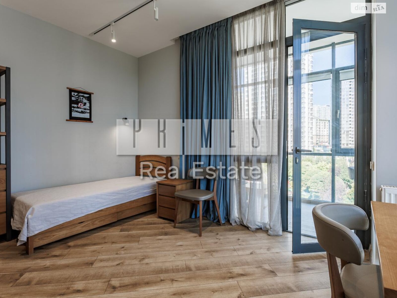 Продажа четырехкомнатной квартиры в Киеве, на ул. Андрея Верхогляда 11В, район Черная Гора фото 1 Продажа четырехкомнатной квартиры в Киеве, на ул. Андрея Верхогляда 11В, район Черная Гора фото 1