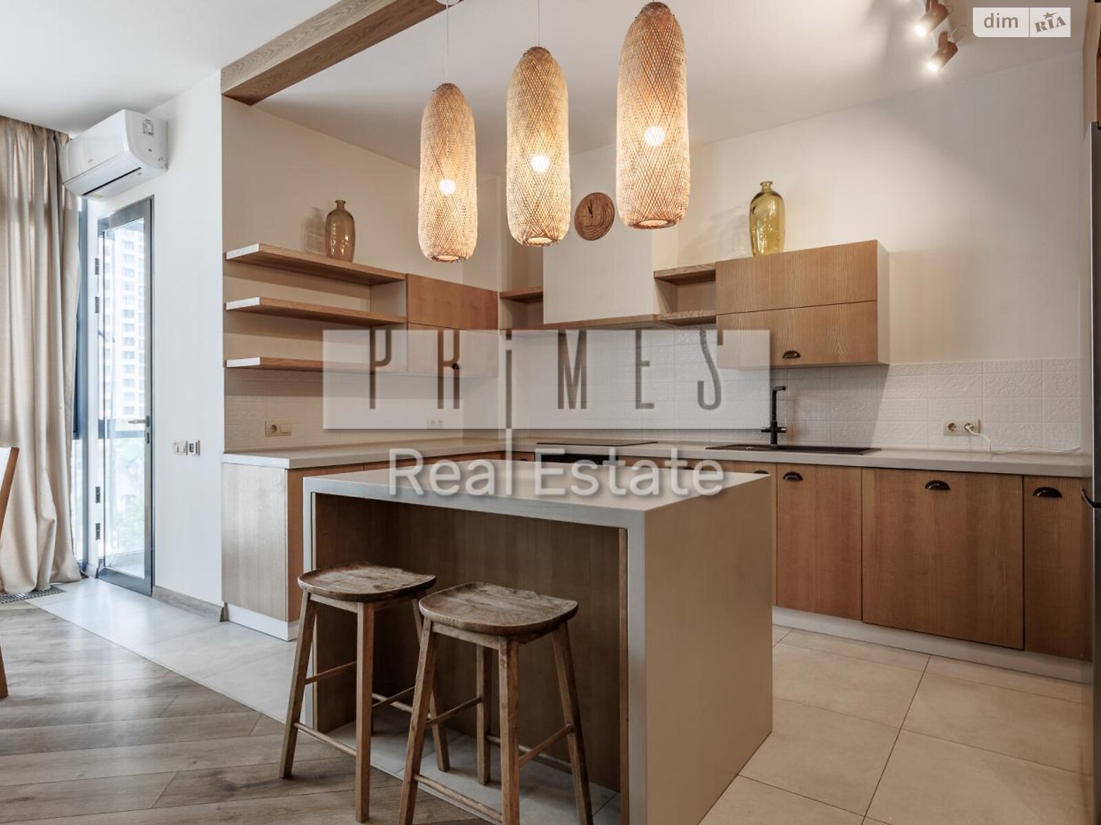 Продажа четырехкомнатной квартиры в Киеве, на ул. Андрея Верхогляда 11В, район Черная Гора фото 1 Продажа четырехкомнатной квартиры в Киеве, на ул. Андрея Верхогляда 11В, район Черная Гора фото 1