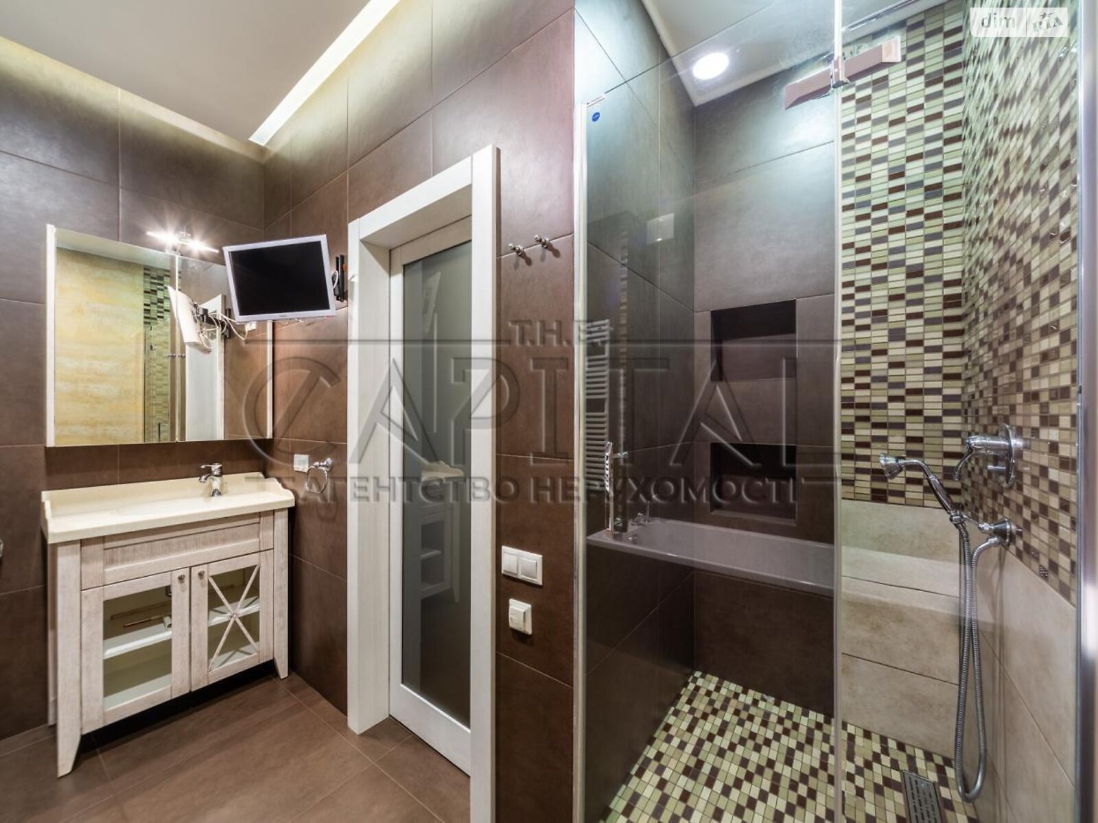 Продажа двухкомнатной квартиры в Киеве, на ул. Андрея Верхогляда 16, район Черная Гора фото 1 Продажа двухкомнатной квартиры в Киеве, на ул. Андрея Верхогляда 16, район Черная Гора фото 1