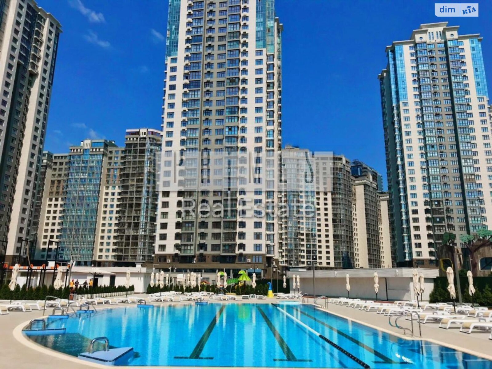 Продажа трехкомнатной квартиры в Киеве, на ул. Андрея Верхогляда 17, район Черная Гора фото 1