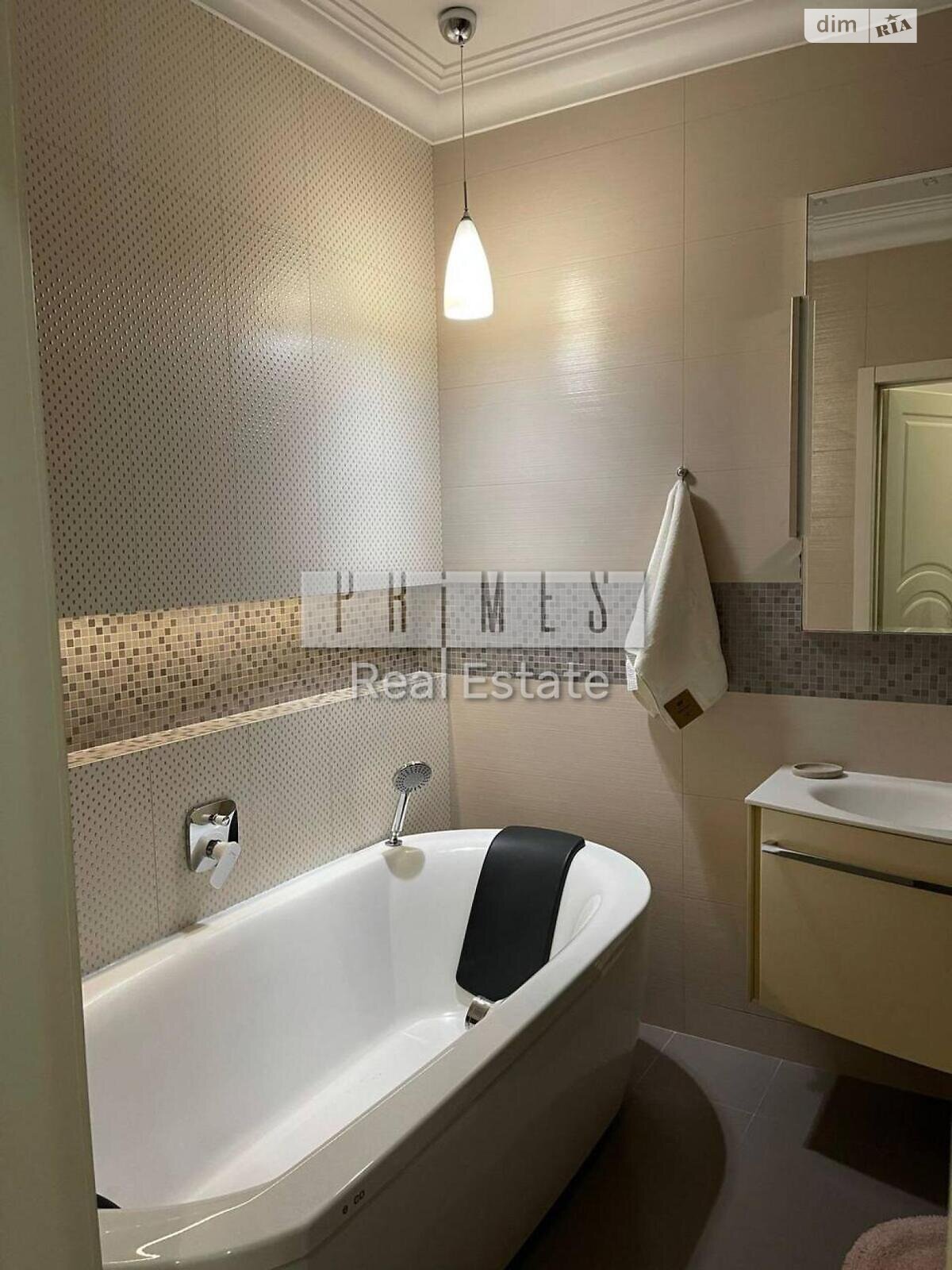 Продаж чотирикімнатної квартири в Києві, на вул. Андрія Верхогляда 14, район Чорна Гора фото 1 Продаж чотирикімнатної квартири в Києві, на вул. Андрія Верхогляда 14, район Чорна Гора фото 1