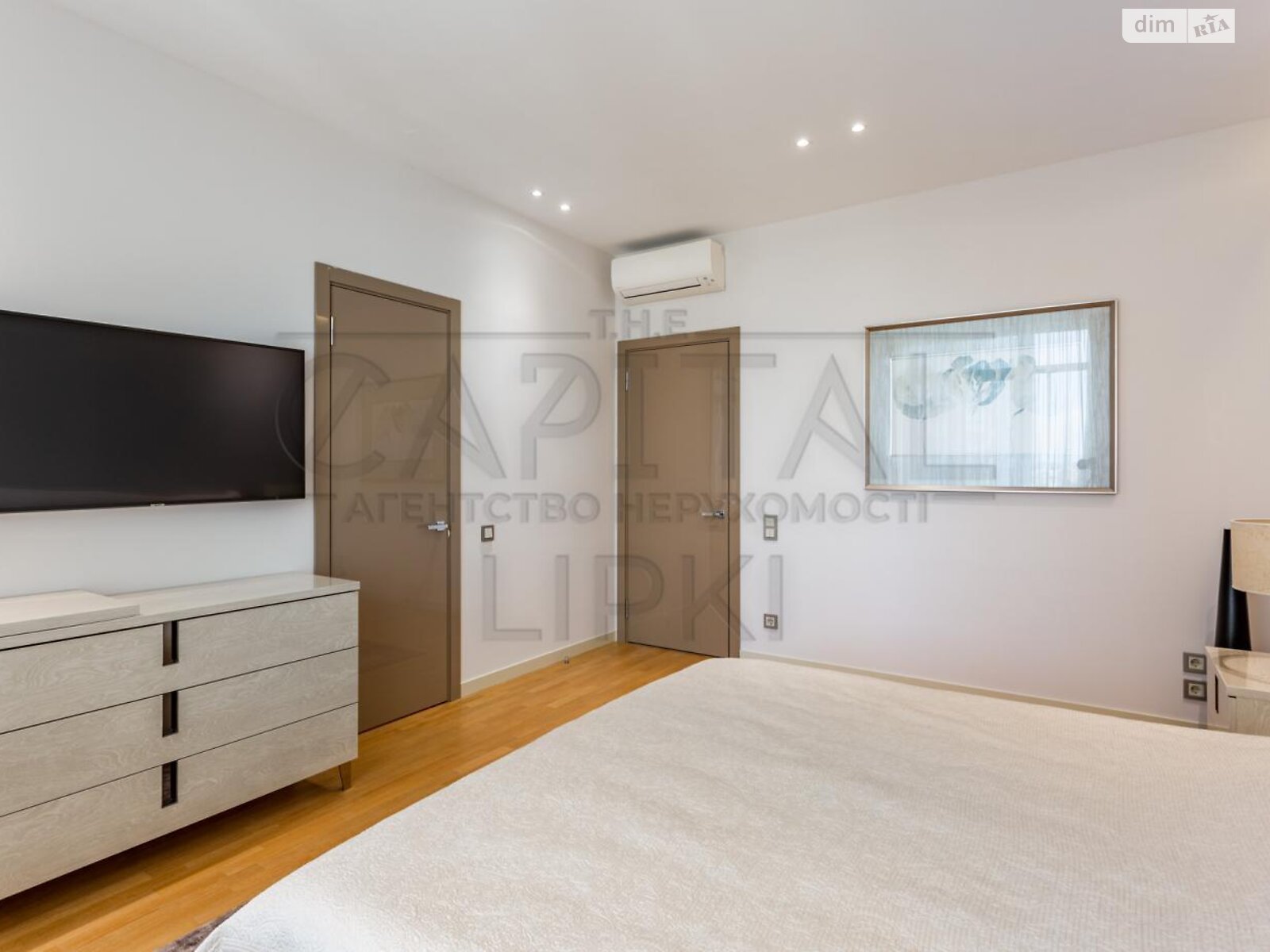 Продаж чотирикімнатної квартири в Києві, на вул. Андрія Верхогляда 20, район Чорна Гора фото 1 Продаж чотирикімнатної квартири в Києві, на вул. Андрія Верхогляда 20, район Чорна Гора фото 1