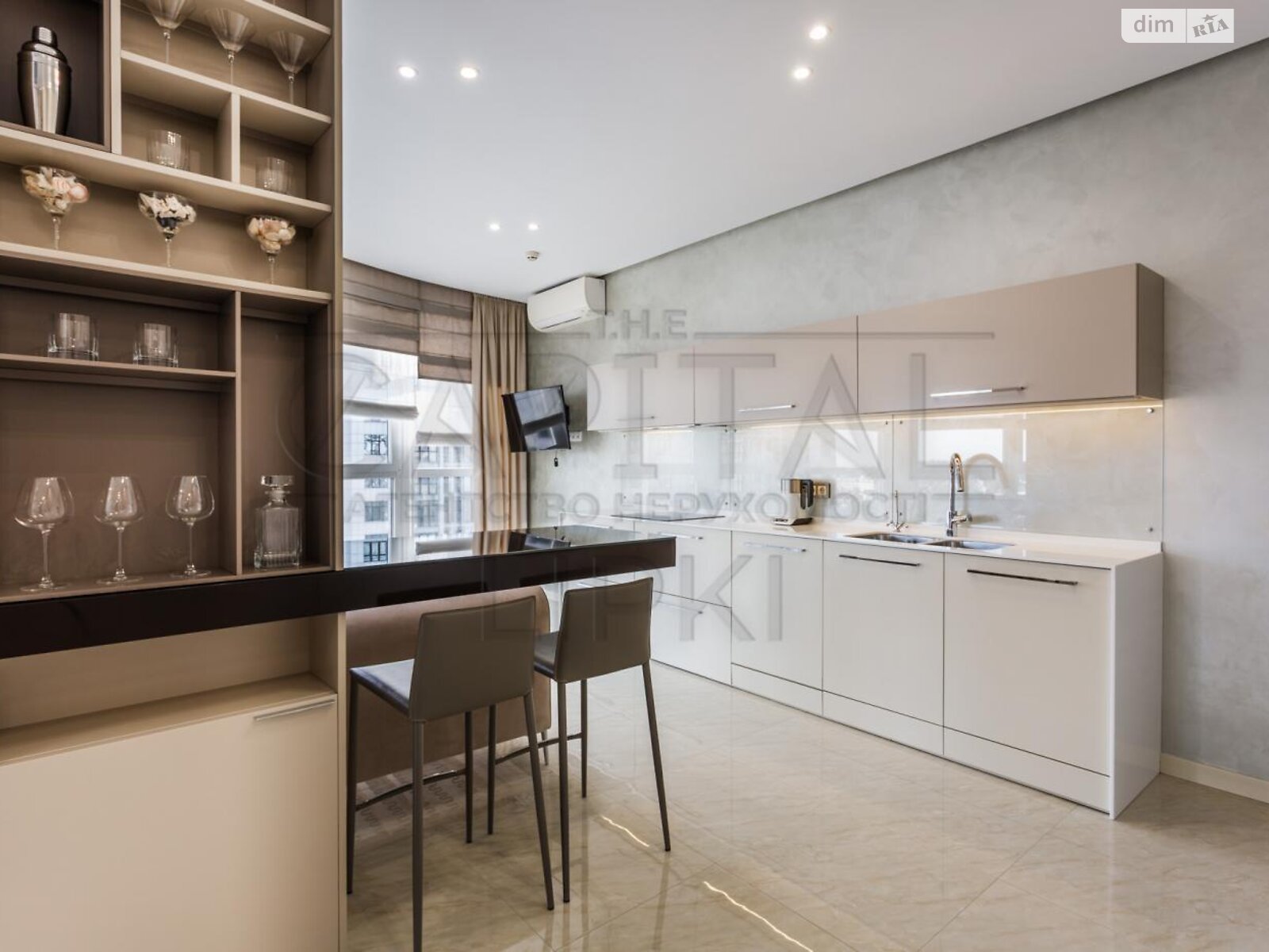 Продаж чотирикімнатної квартири в Києві, на вул. Андрія Верхогляда 20, район Чорна Гора фото 1 Продаж чотирикімнатної квартири в Києві, на вул. Андрія Верхогляда 20, район Чорна Гора фото 1