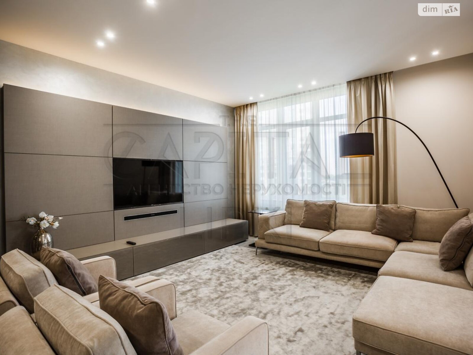 Продаж чотирикімнатної квартири в Києві, на вул. Андрія Верхогляда 20, район Чорна Гора фото 1 Продаж чотирикімнатної квартири в Києві, на вул. Андрія Верхогляда 20, район Чорна Гора фото 1