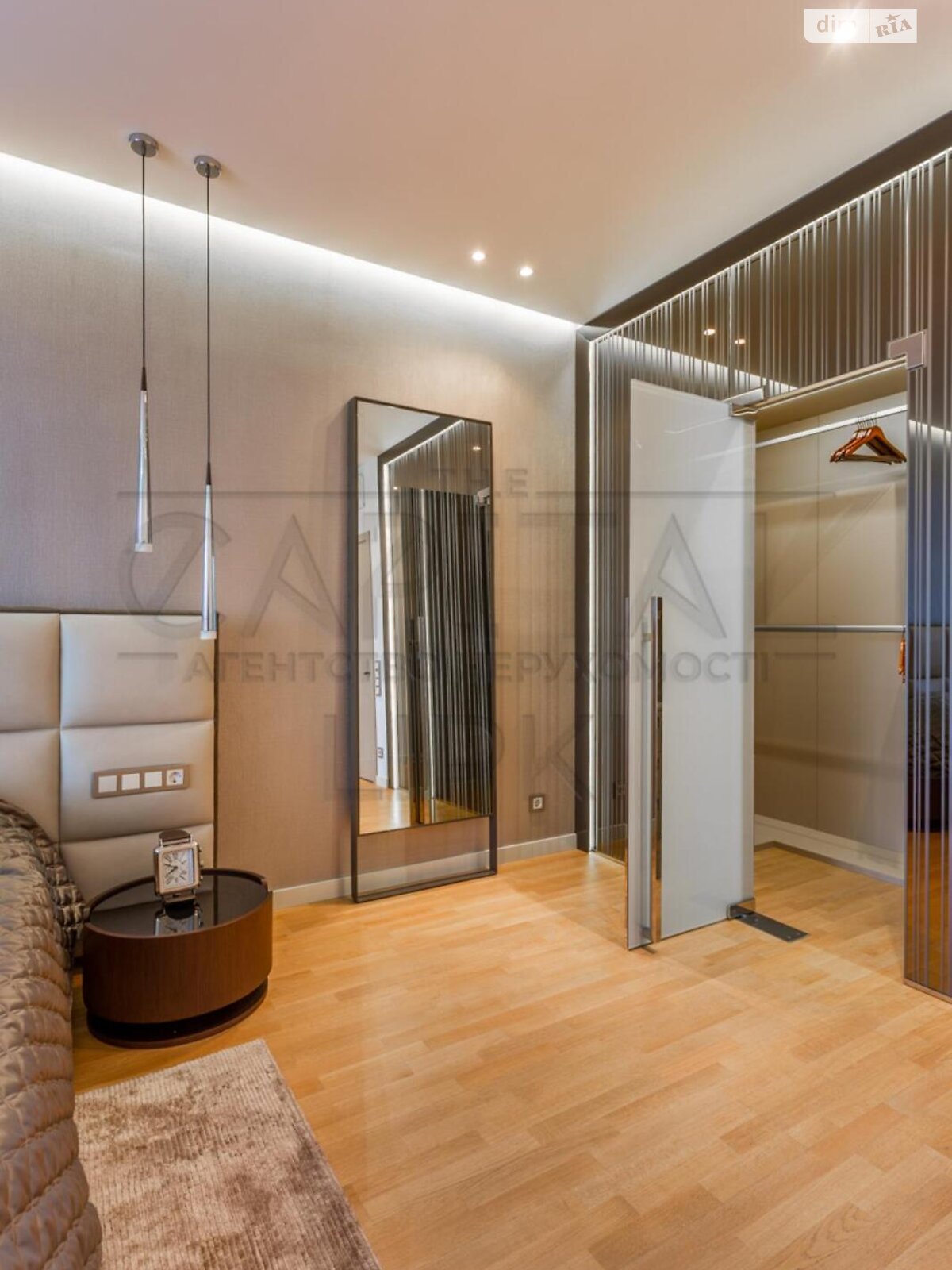 Продаж чотирикімнатної квартири в Києві, на вул. Андрія Верхогляда 20, район Чорна Гора фото 1 Продаж чотирикімнатної квартири в Києві, на вул. Андрія Верхогляда 20, район Чорна Гора фото 1