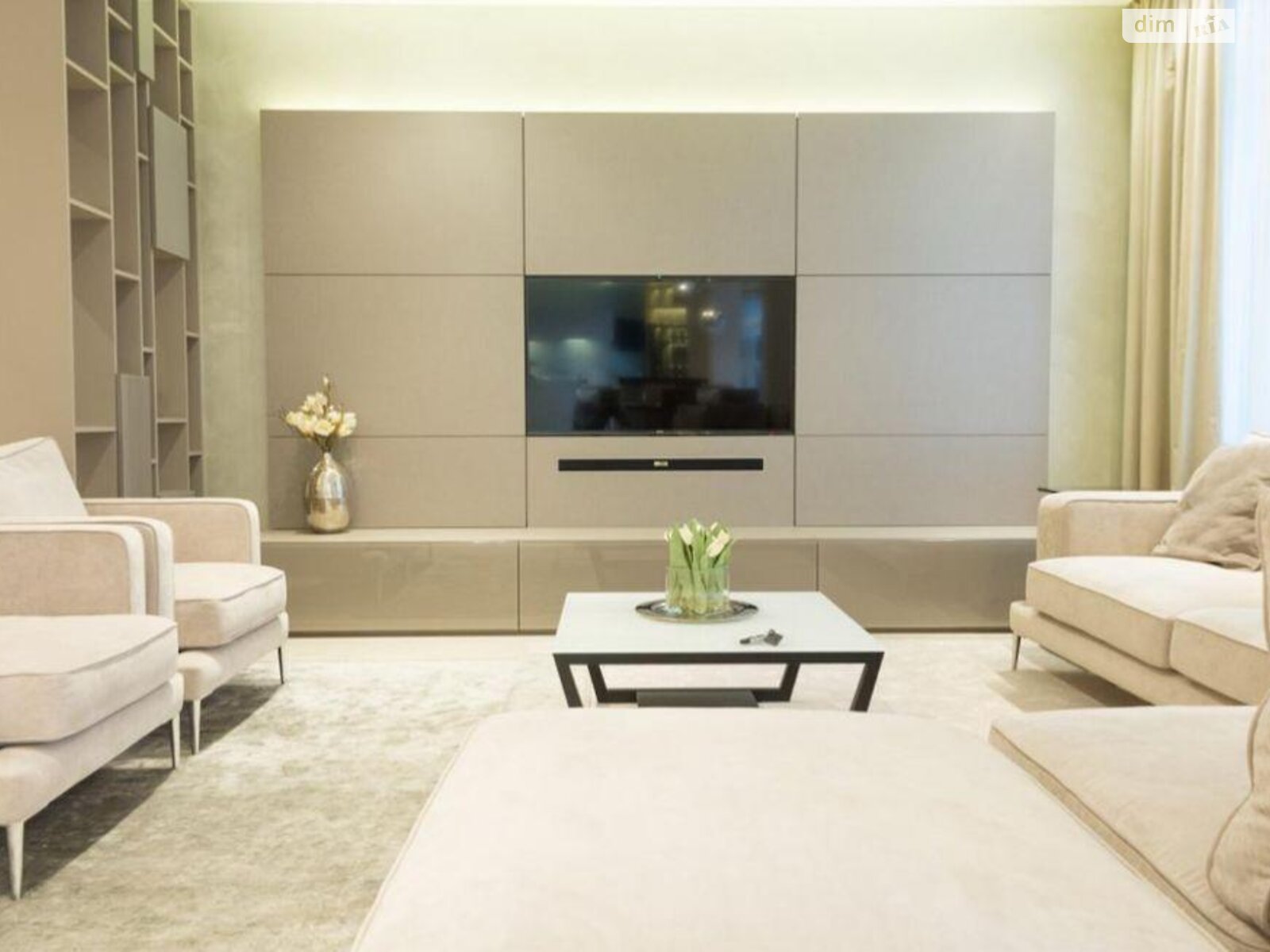 Продажа четырехкомнатной квартиры в Киеве, на ул. Андрея Верхогляда 20, район Черная Гора фото 1 Продажа четырехкомнатной квартиры в Киеве, на ул. Андрея Верхогляда 20, район Черная Гора фото 1