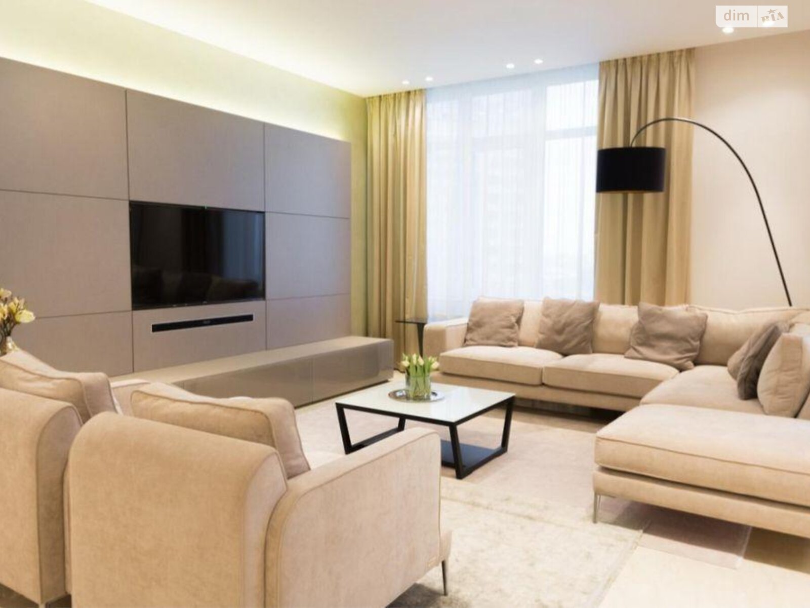 Продажа четырехкомнатной квартиры в Киеве, на ул. Андрея Верхогляда 20, район Черная Гора фото 1 Продажа четырехкомнатной квартиры в Киеве, на ул. Андрея Верхогляда 20, район Черная Гора фото 1