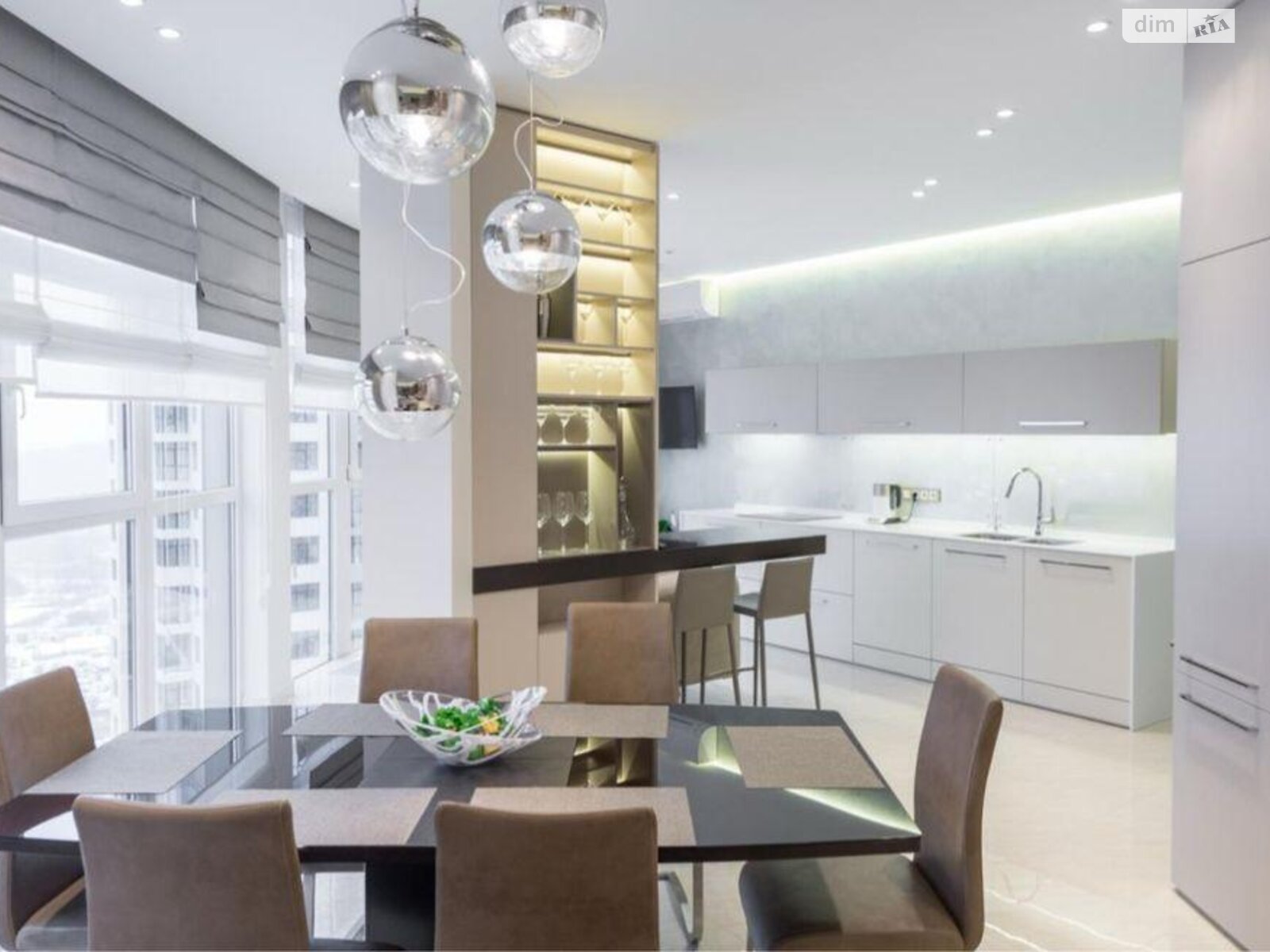 Продажа четырехкомнатной квартиры в Киеве, на ул. Андрея Верхогляда 20, район Черная Гора фото 1 Продажа четырехкомнатной квартиры в Киеве, на ул. Андрея Верхогляда 20, район Черная Гора фото 1