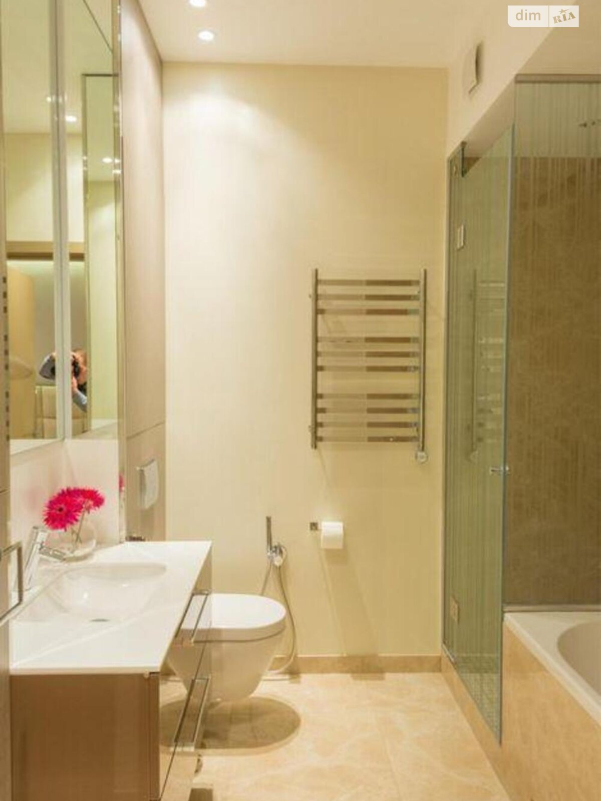 Продажа четырехкомнатной квартиры в Киеве, на ул. Андрея Верхогляда 20, район Черная Гора фото 1 Продажа четырехкомнатной квартиры в Киеве, на ул. Андрея Верхогляда 20, район Черная Гора фото 1