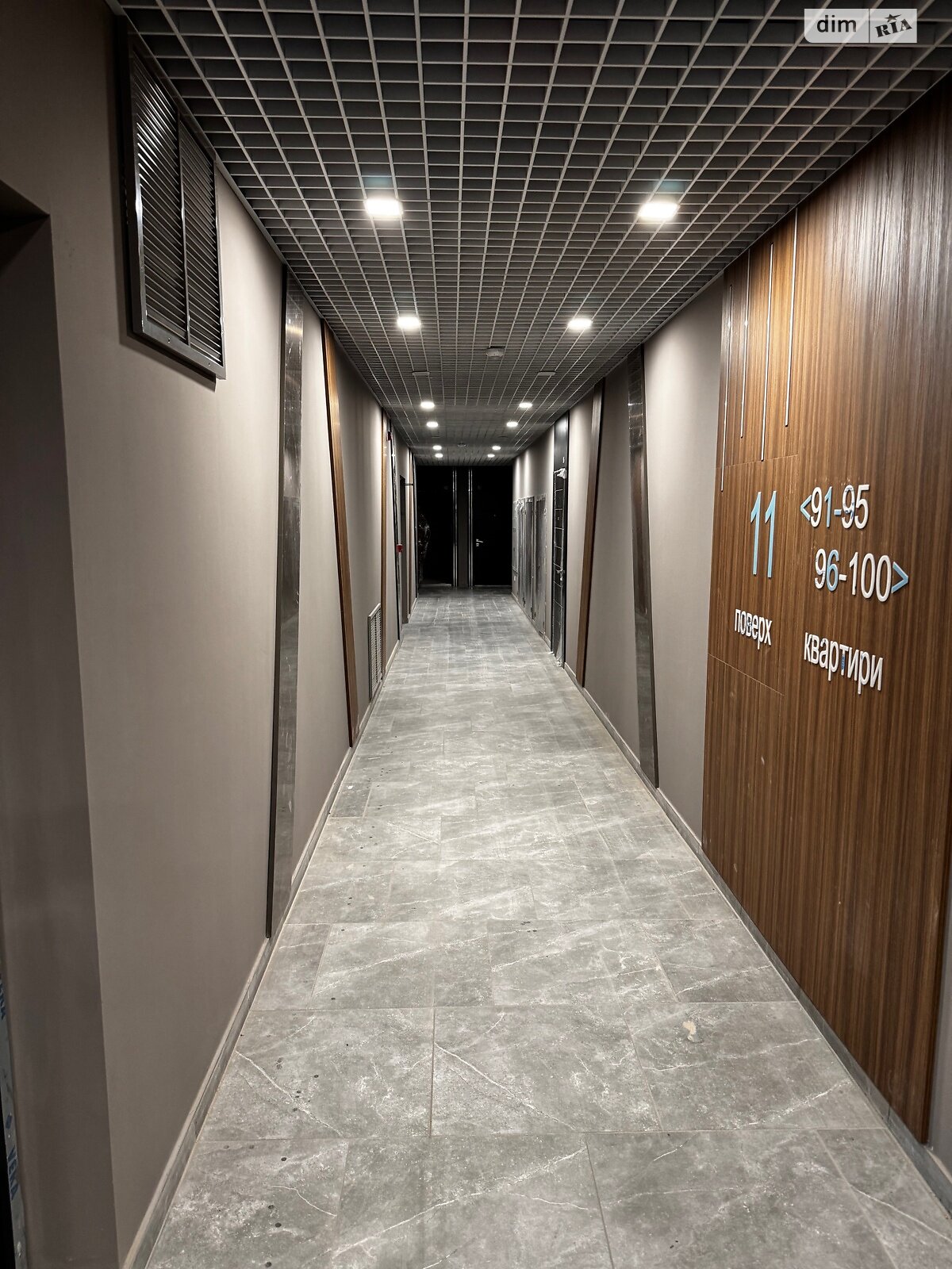 Продаж однокімнатної квартири в Києві, на вул. Андрія Верхогляда 30, кв. 95, район Чорна Гора фото 1