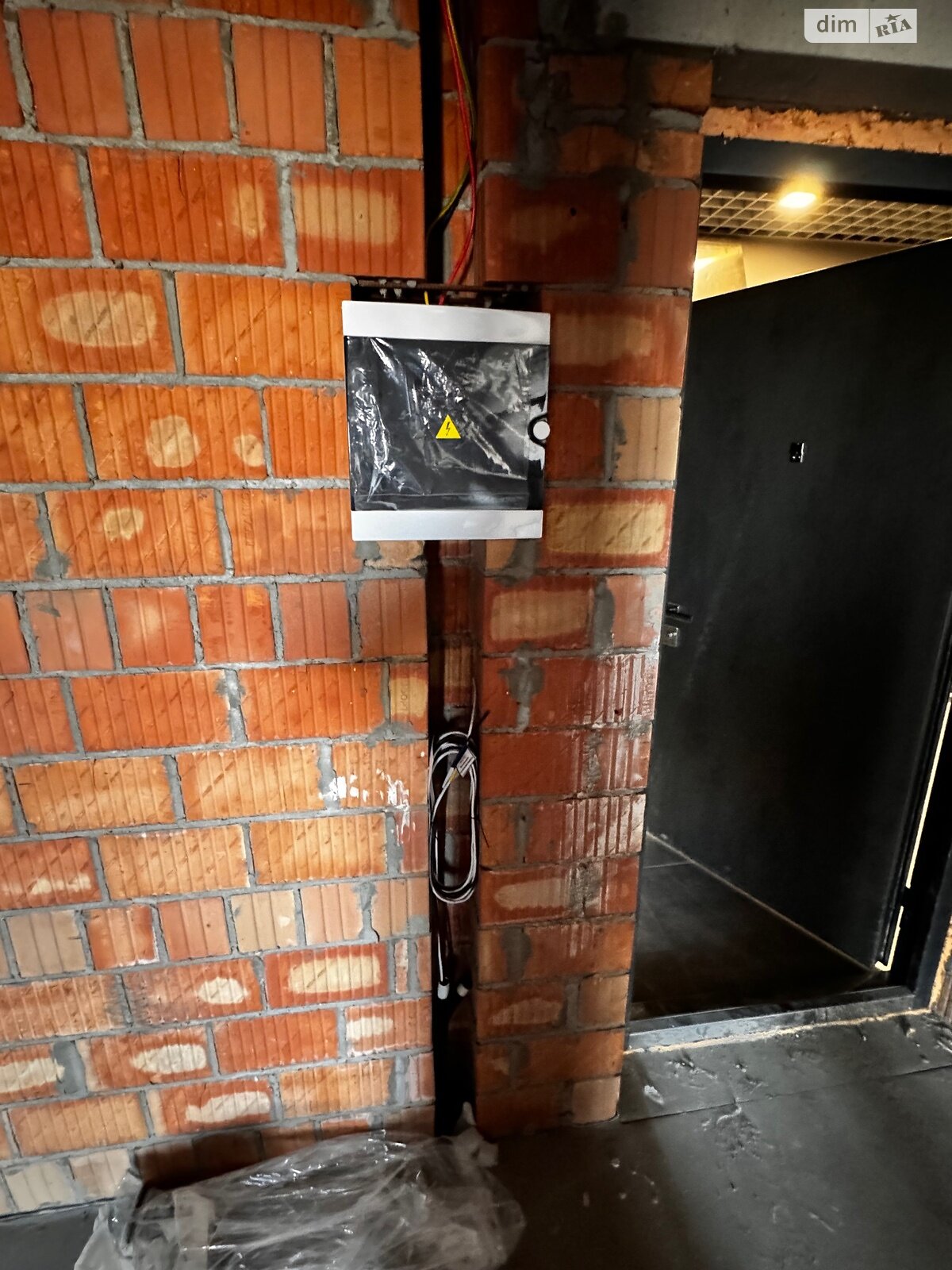 Продаж однокімнатної квартири в Києві, на вул. Андрія Верхогляда 30, кв. 95, район Чорна Гора фото 1